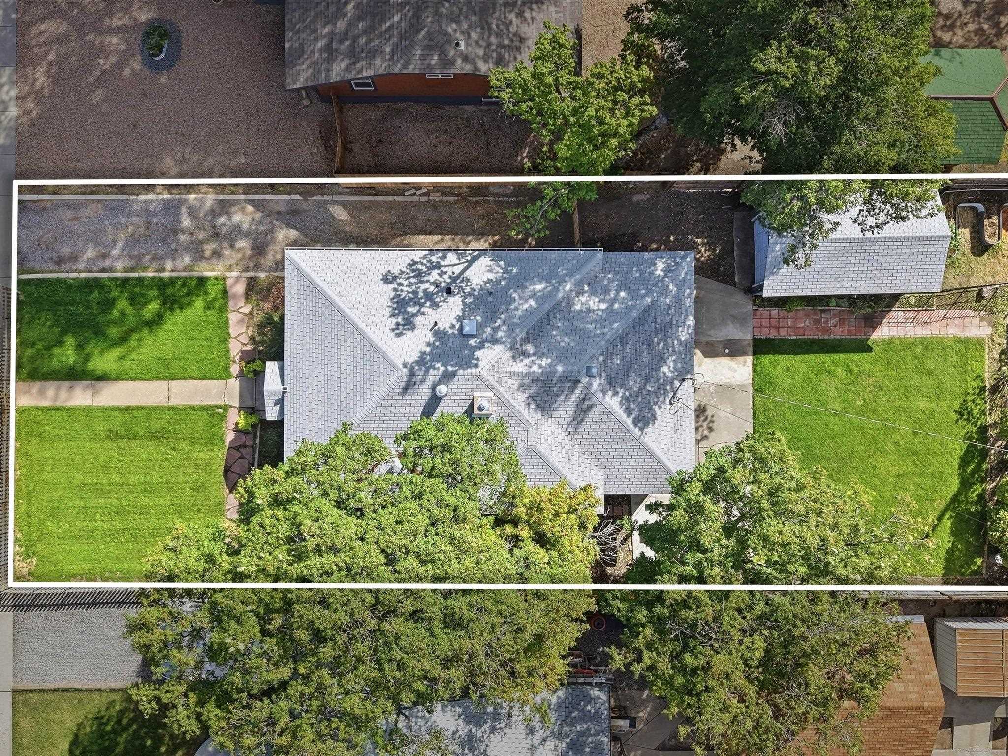 1347 White Avenue Property Photo 2