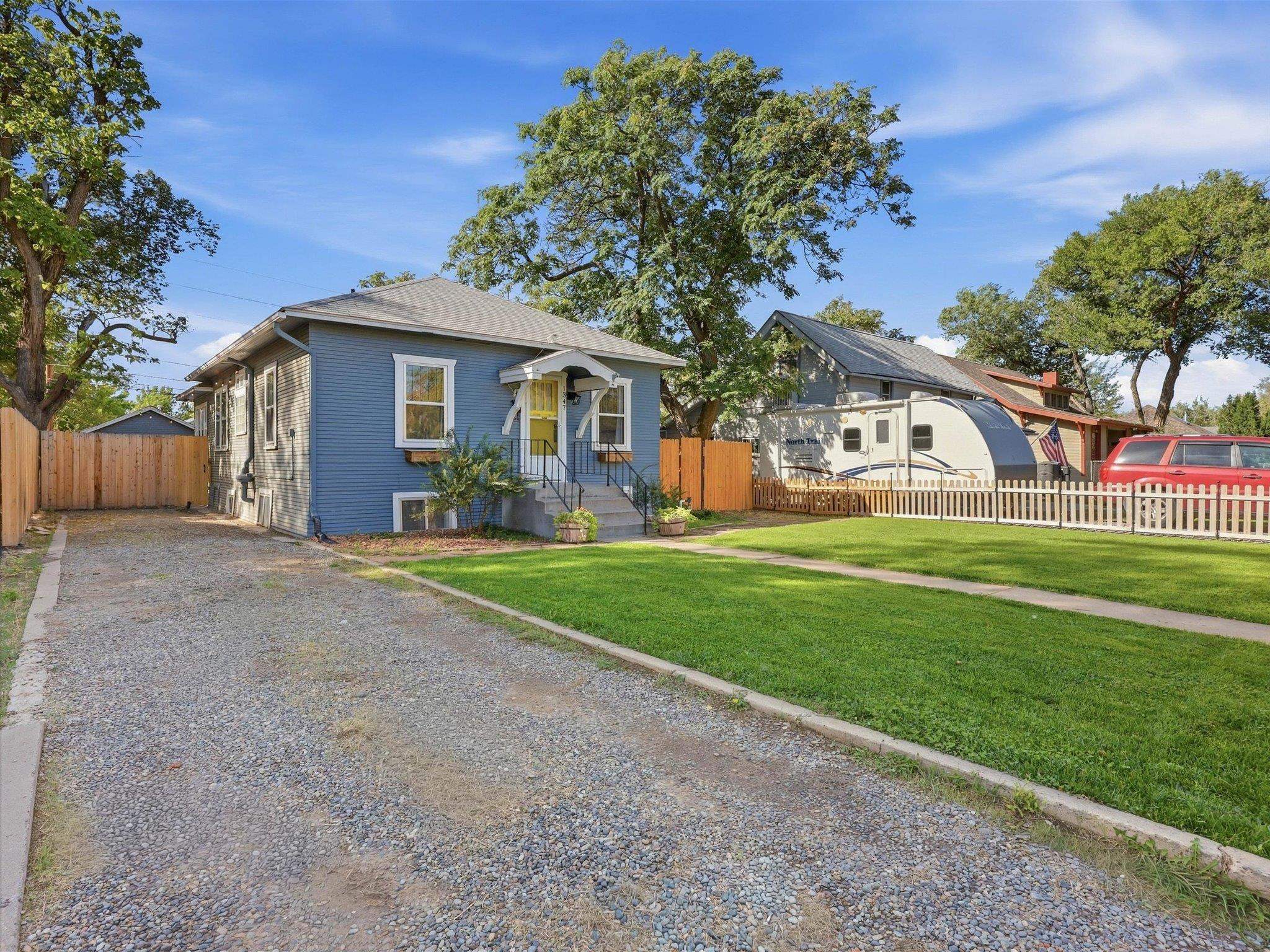 1347 White Avenue Property Photo 5