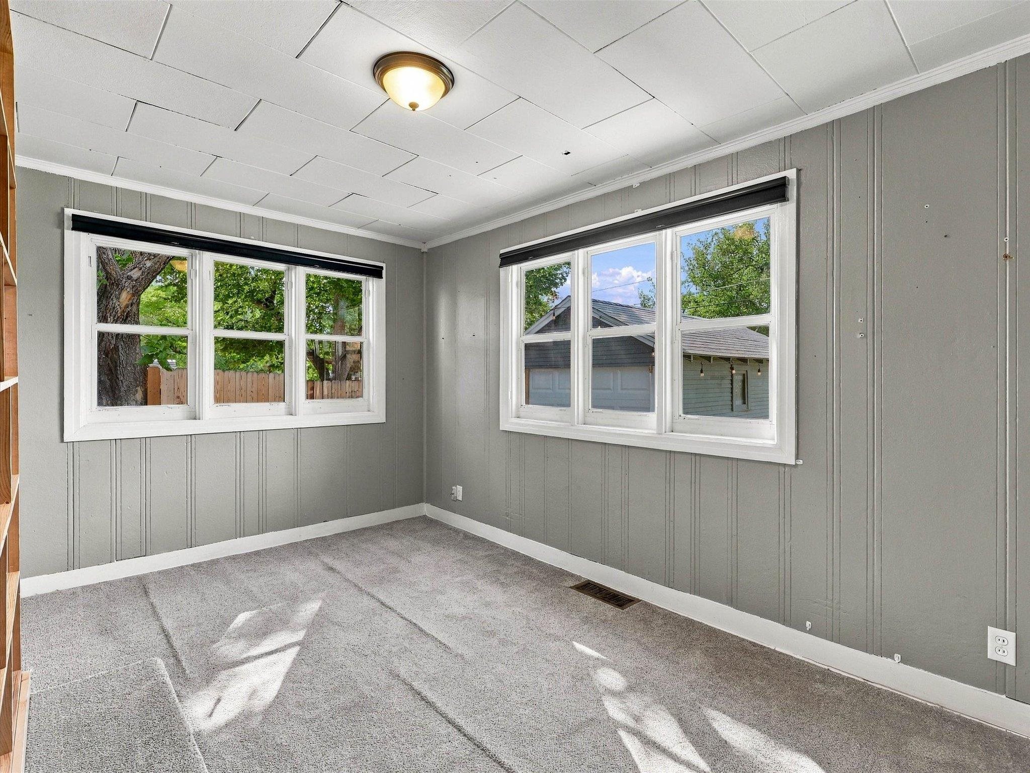 1347 White Avenue Property Photo 16