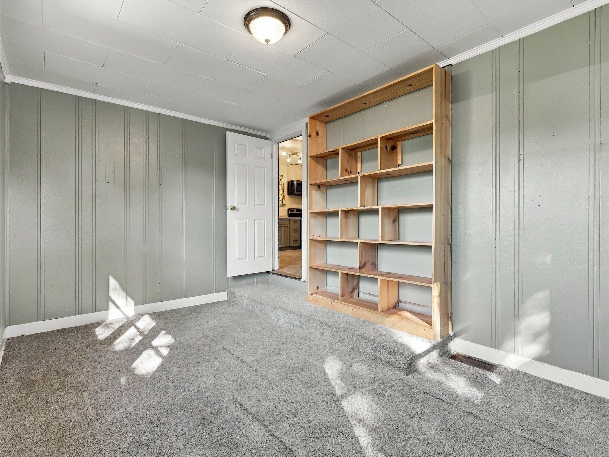 1347 White Avenue Property Photo 17