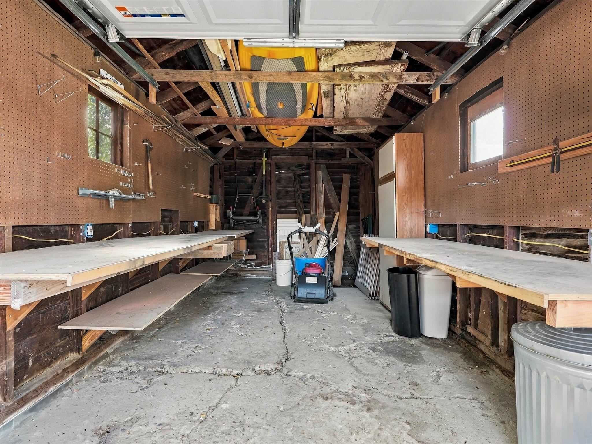 1347 White Avenue Property Photo 30