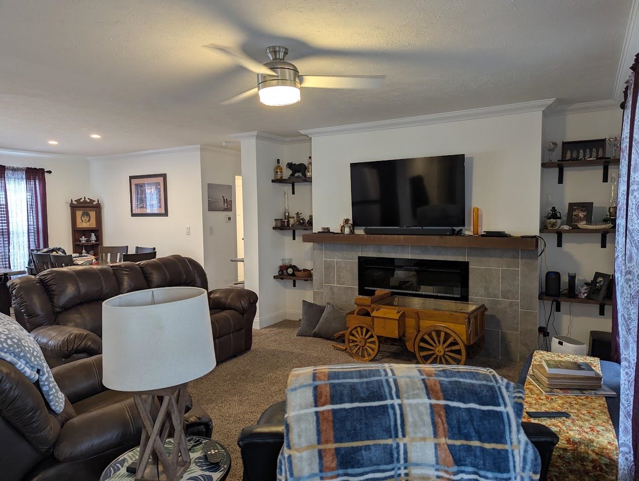 435 32 Road Property Photo 9
