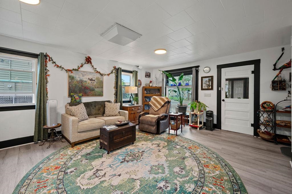 122 S 12th Street Property Photo 7
