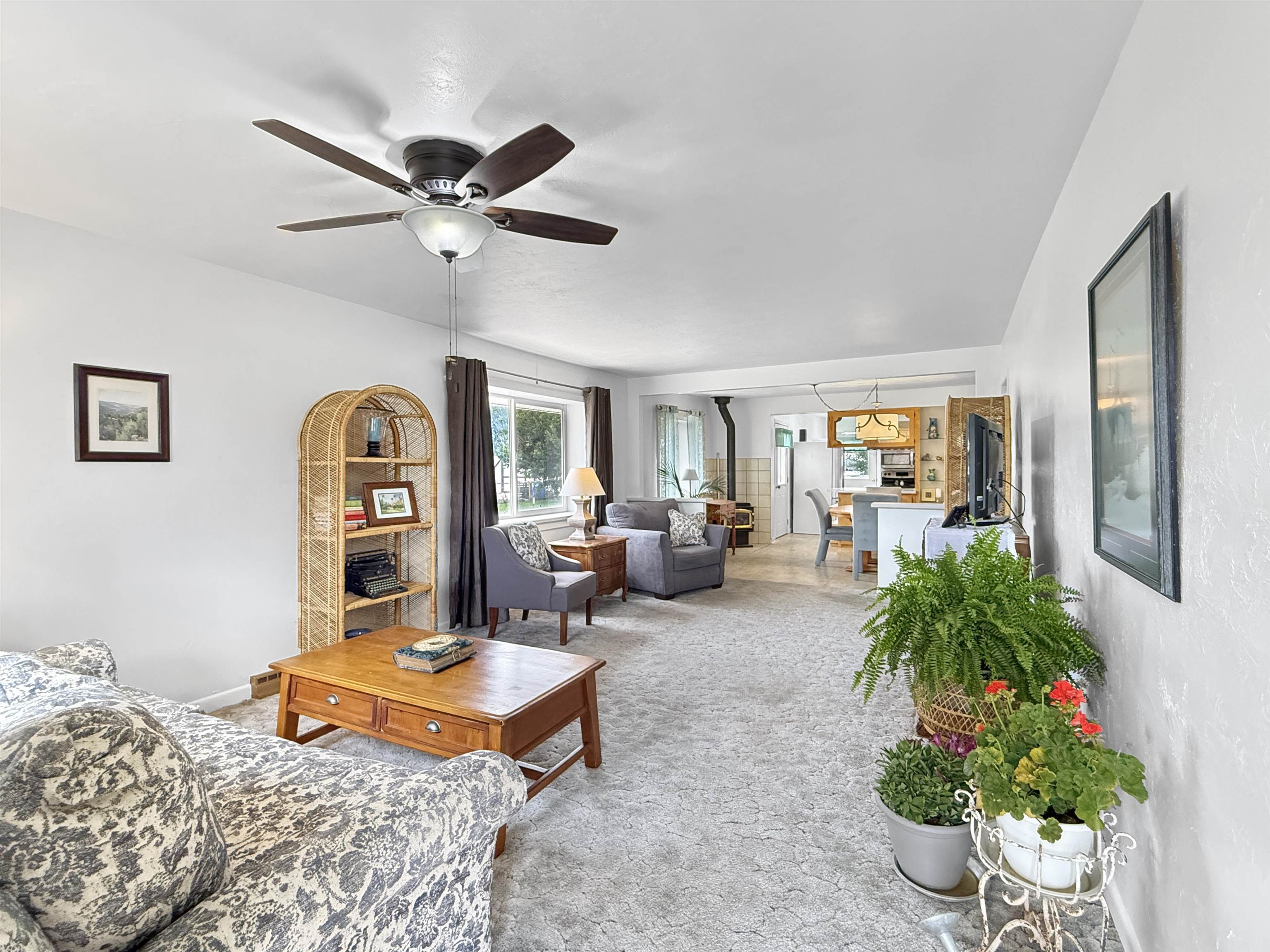 1403 Bluff Street Property Photo 5