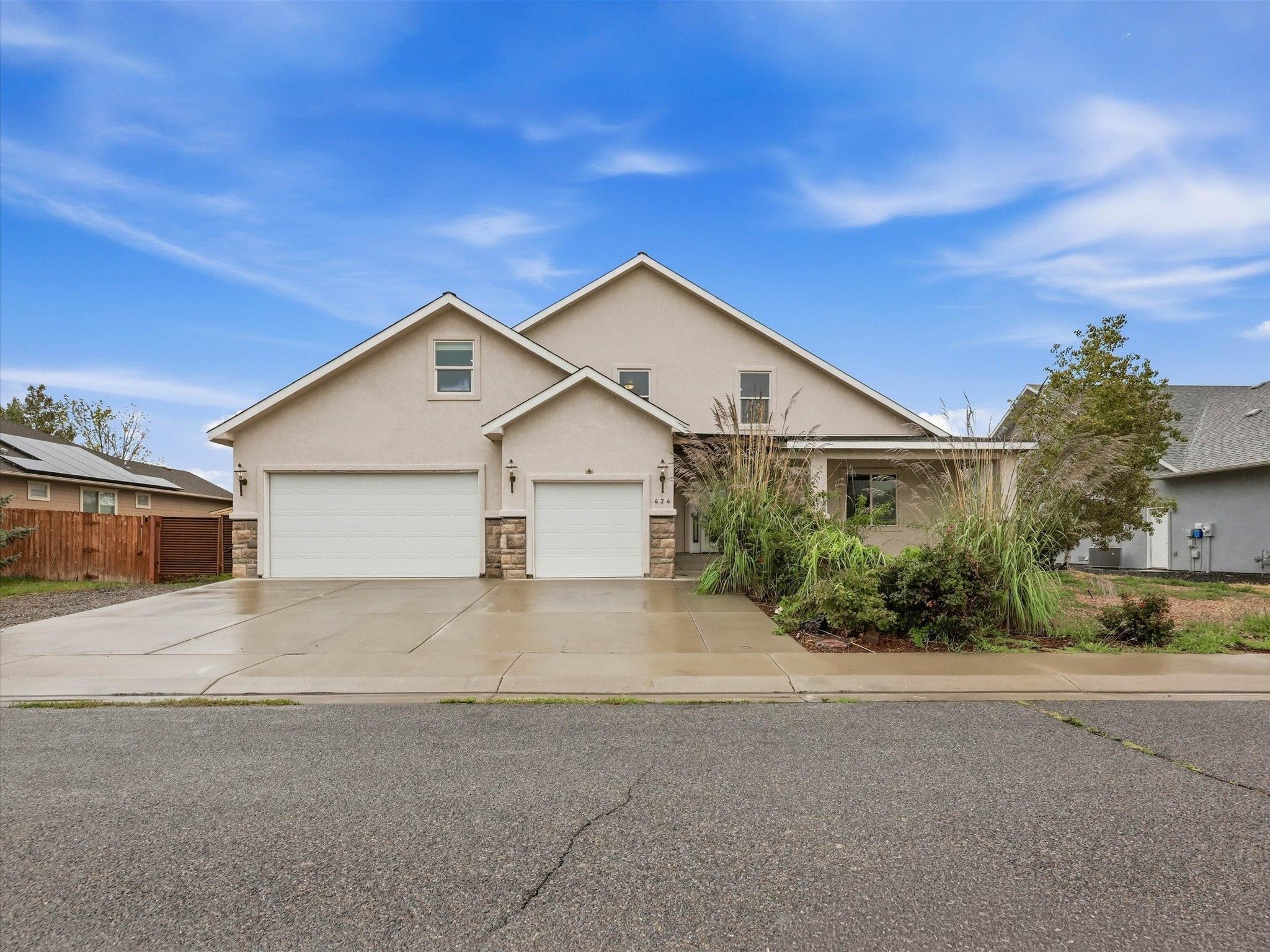 424 Marianne Drive Property Photo 1