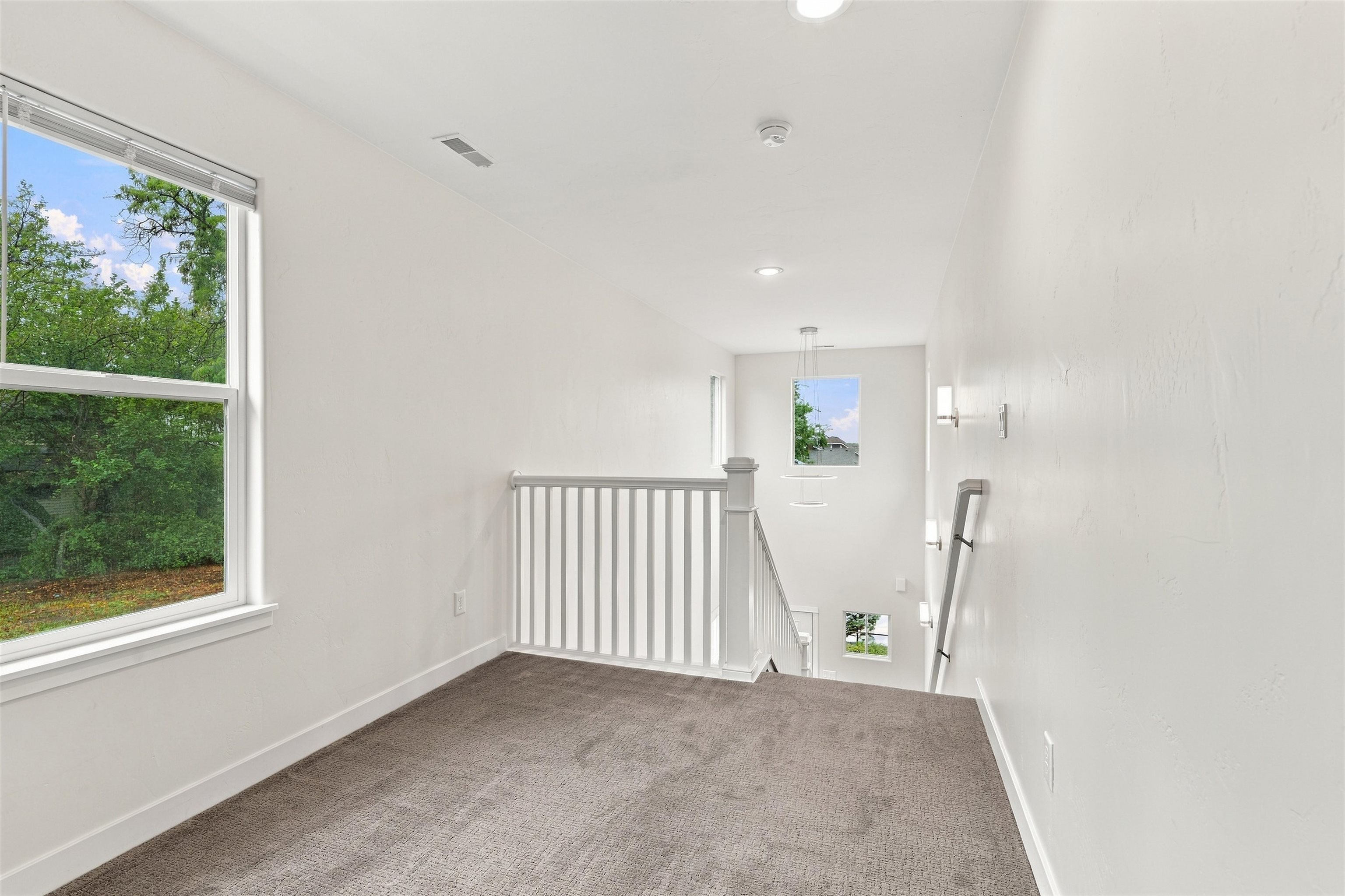 672 Copper Canyon Drive Property Photo 8
