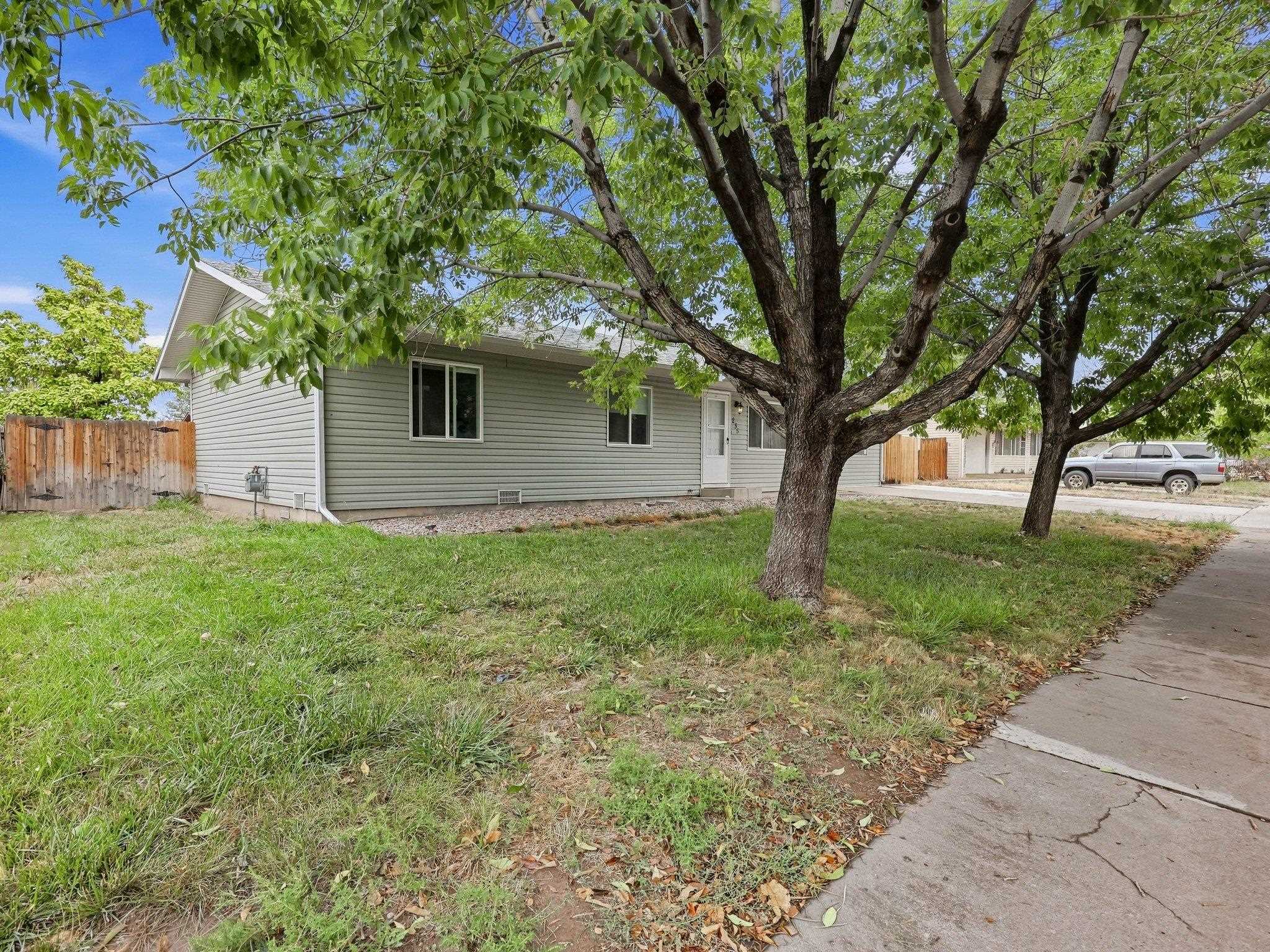 235 E Concord Drive Property Photo 5
