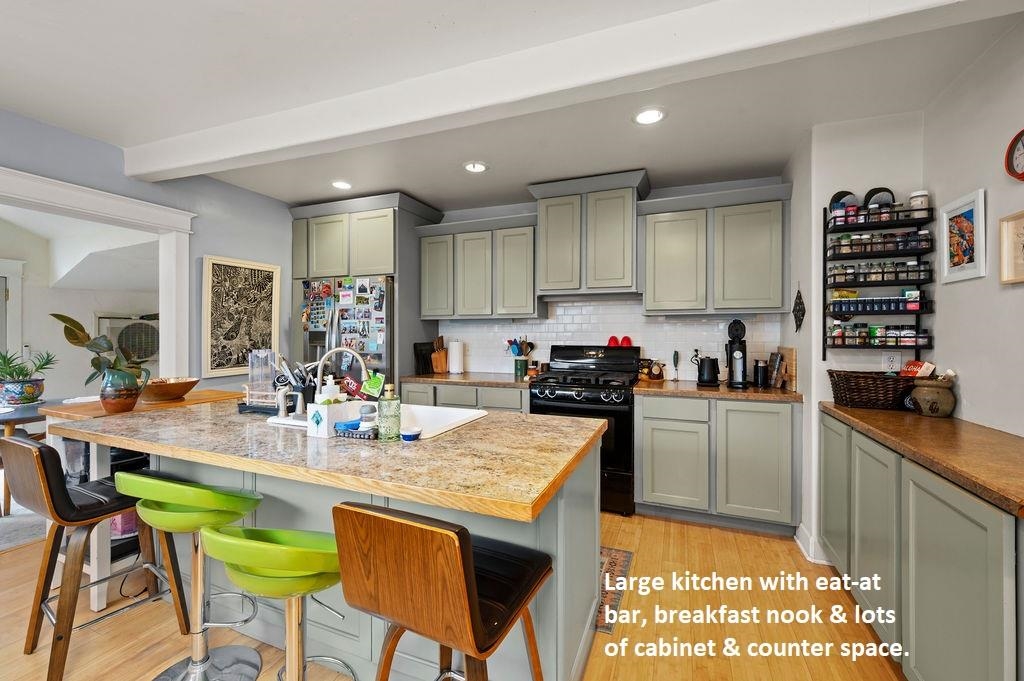 605 Chipeta Avenue Property Photo 3