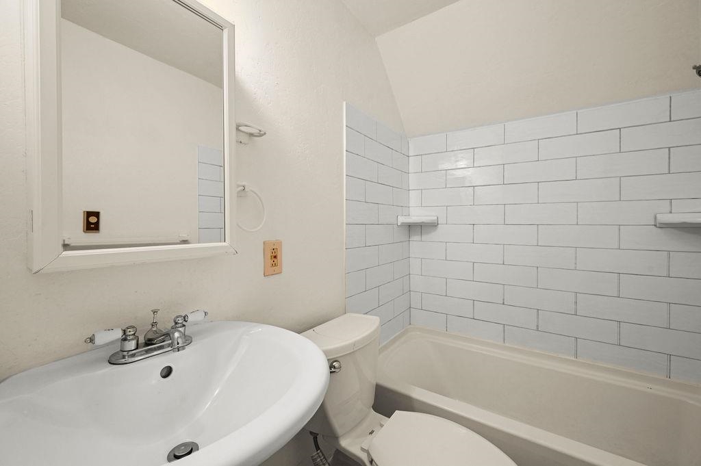 605 Chipeta Avenue Property Photo 31