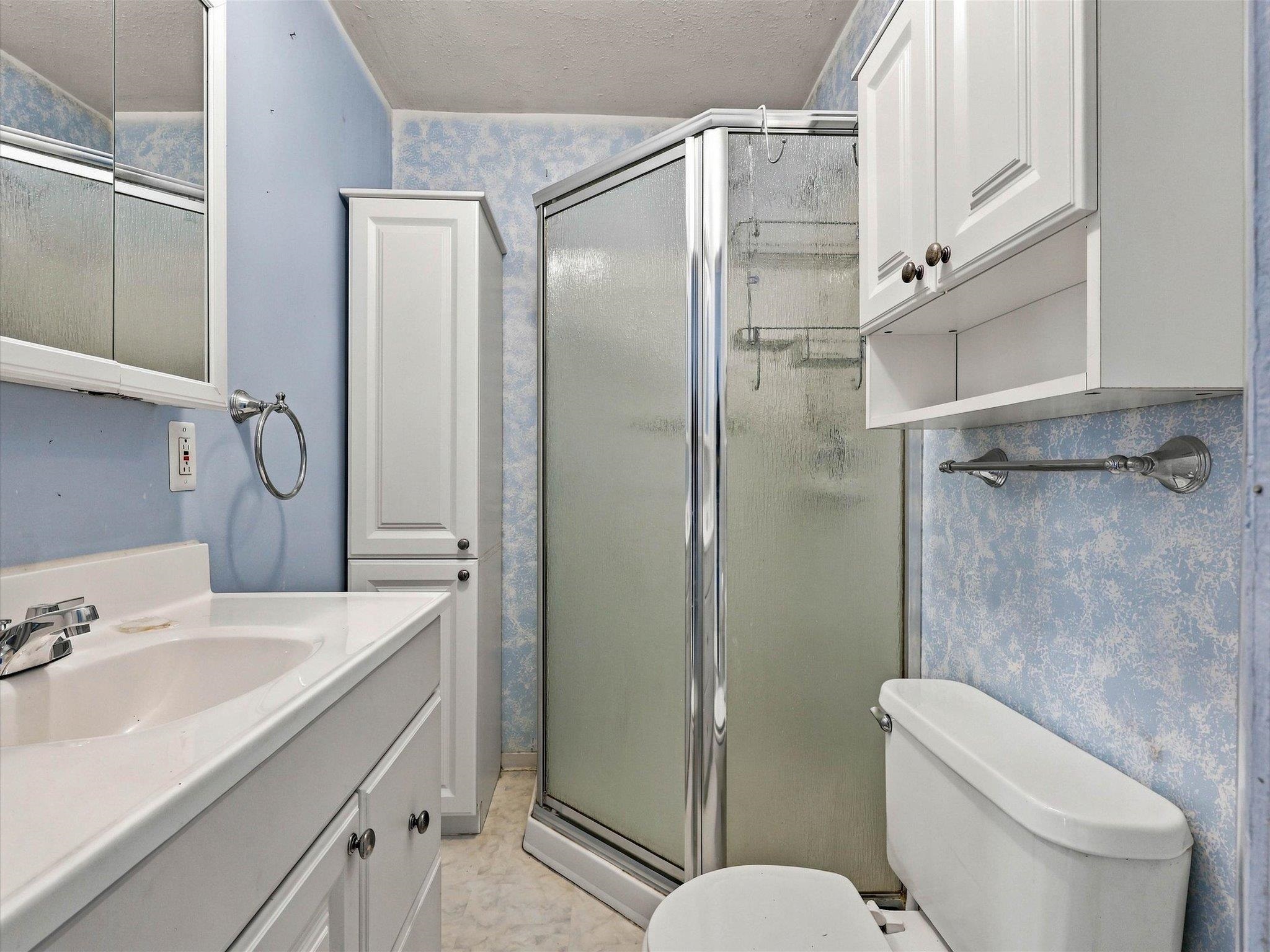 441 Lois Street Property Photo 11