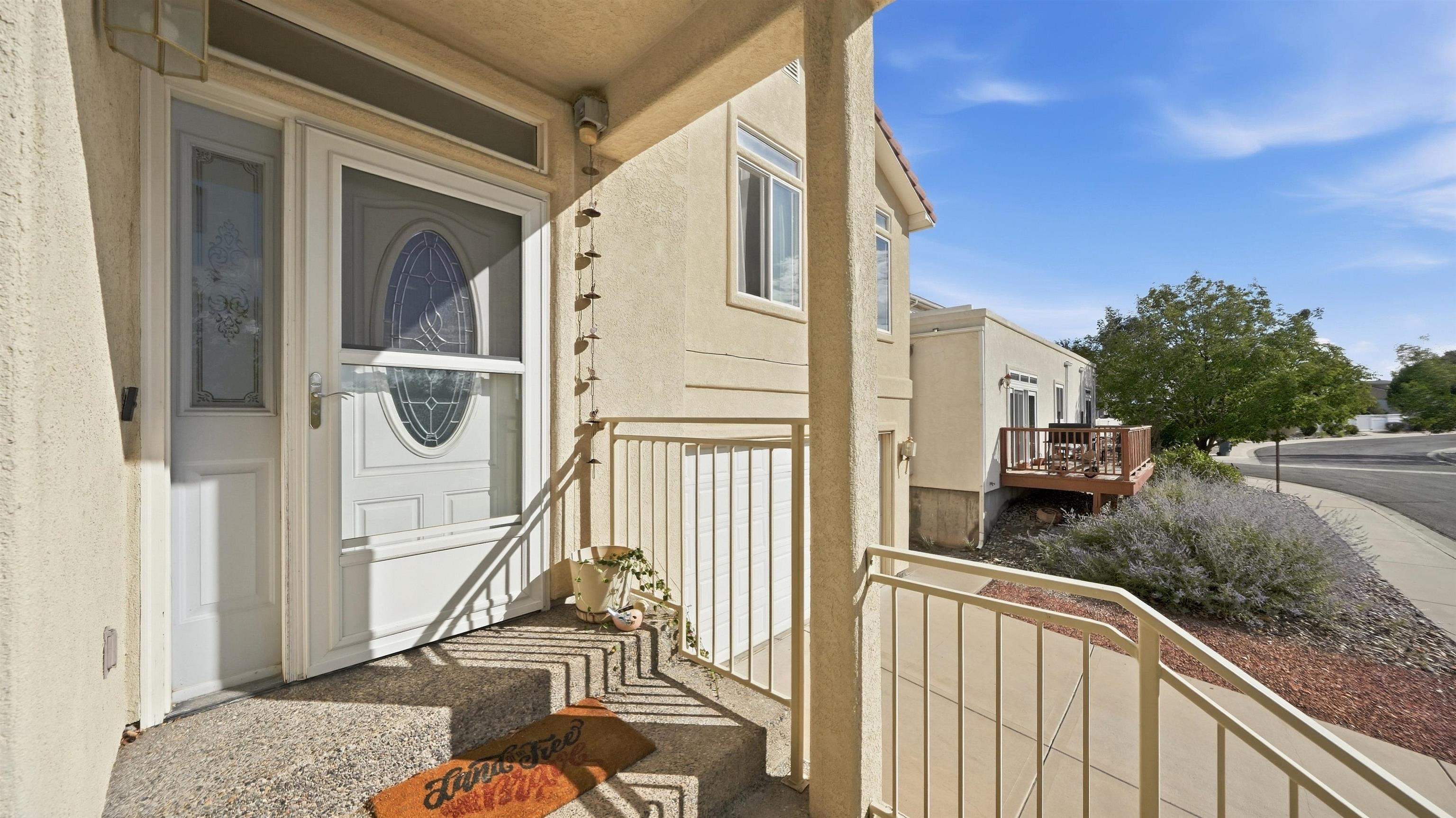 583 Grand View Court Property Photo 4