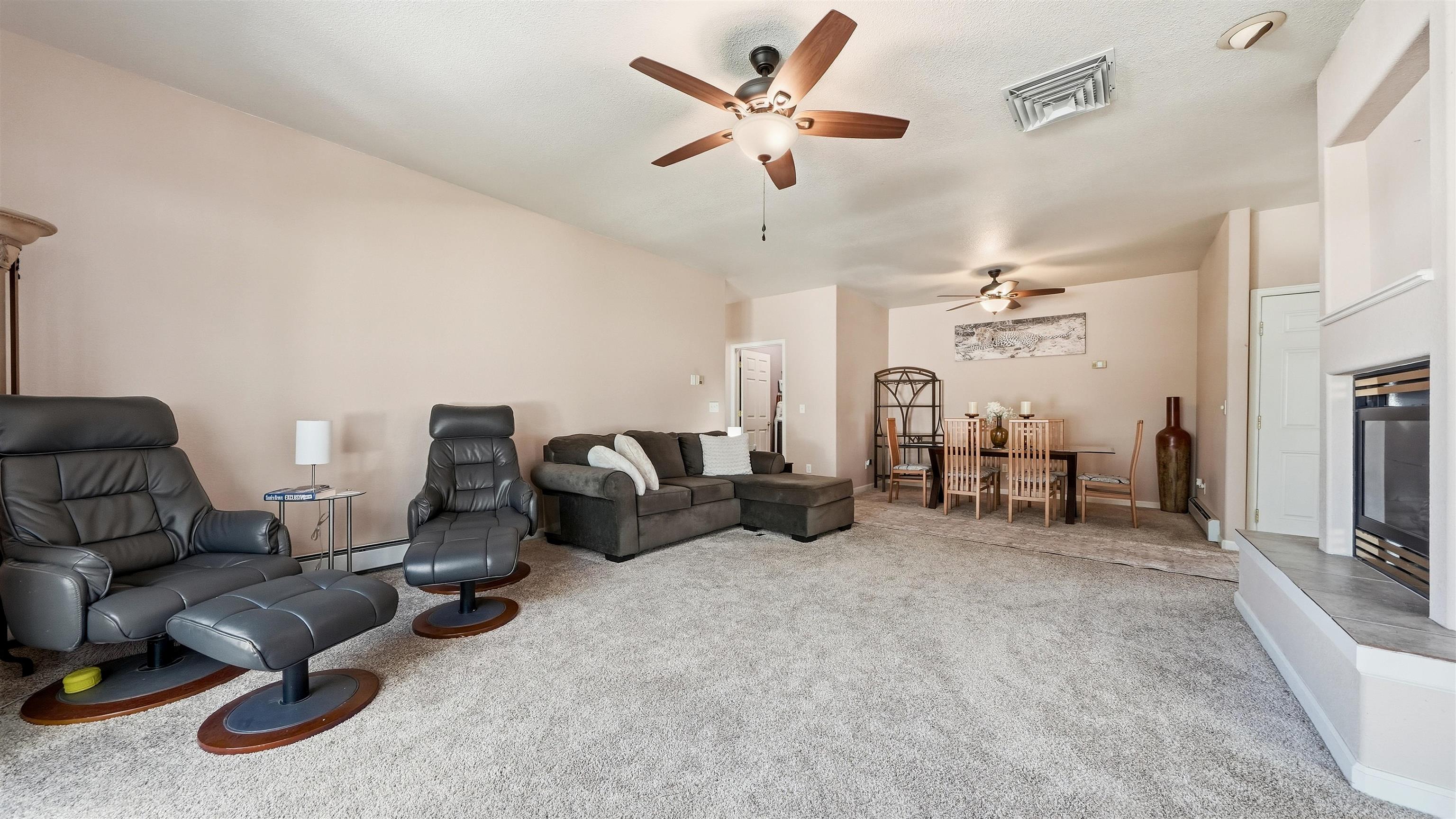 583 Grand View Court Property Photo 7