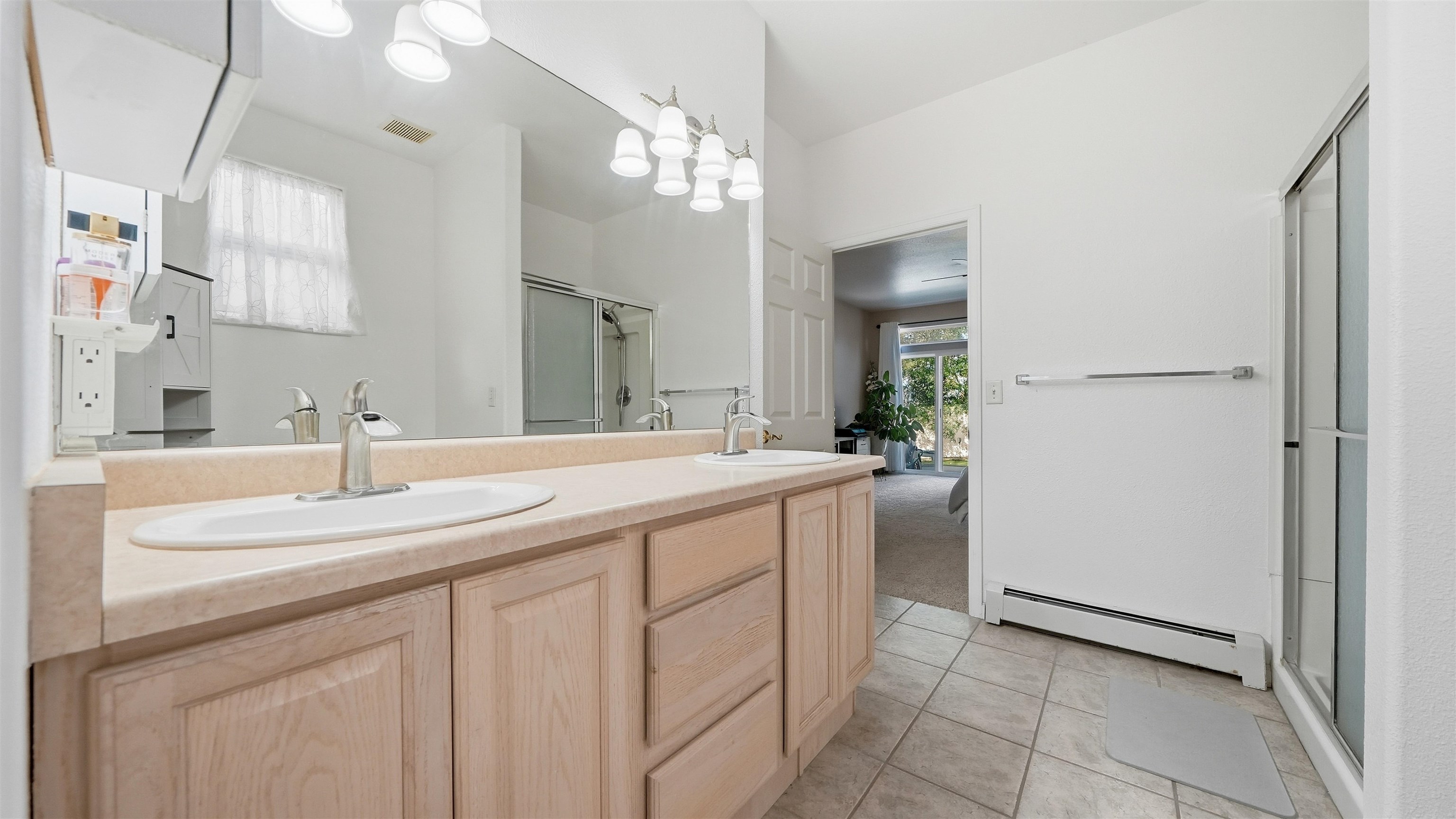 583 Grand View Court Property Photo 18