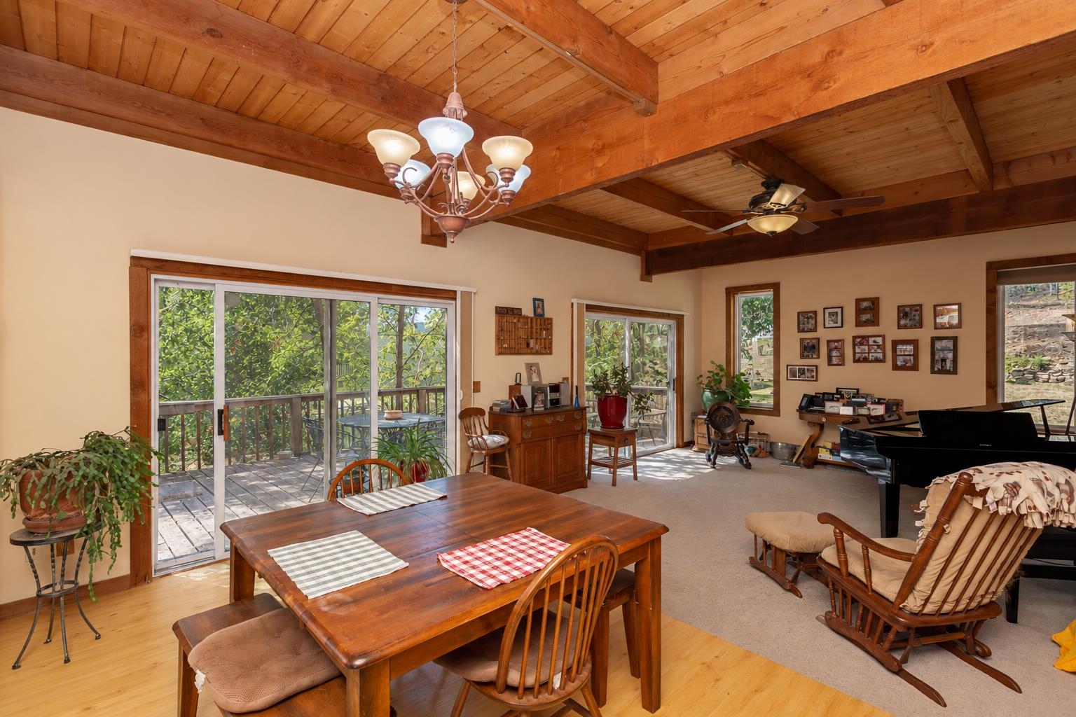 110 Country Club Park Road Property Photo 8