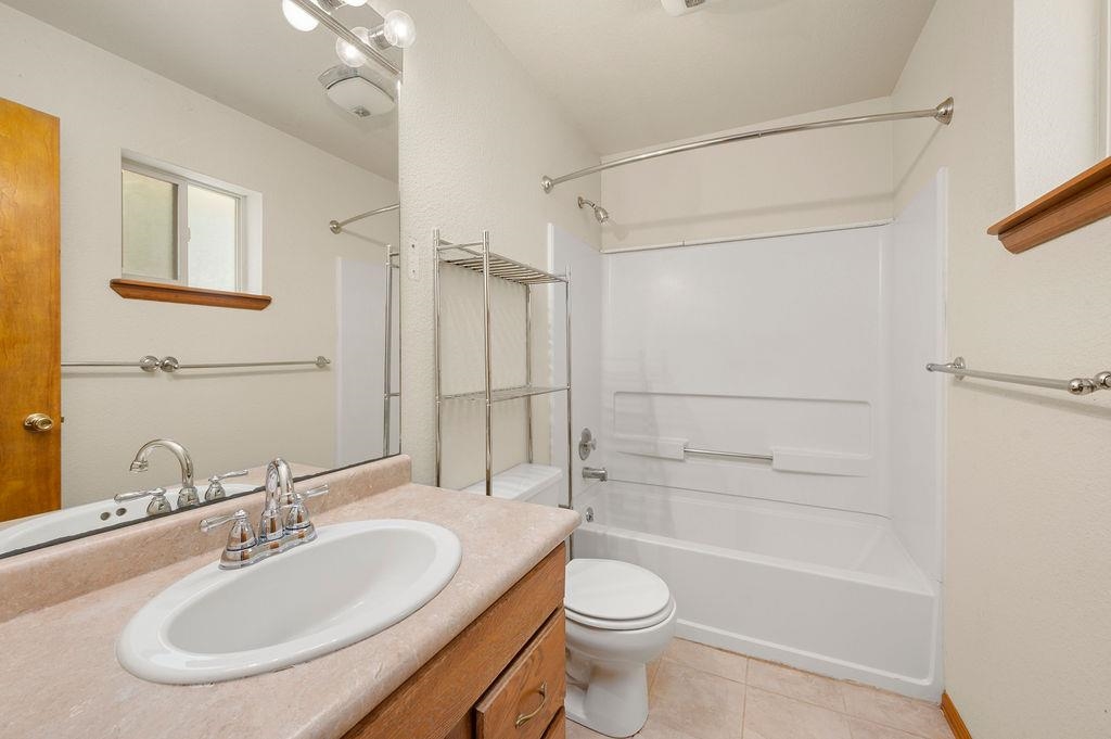 534 Dodge Street Property Photo 11