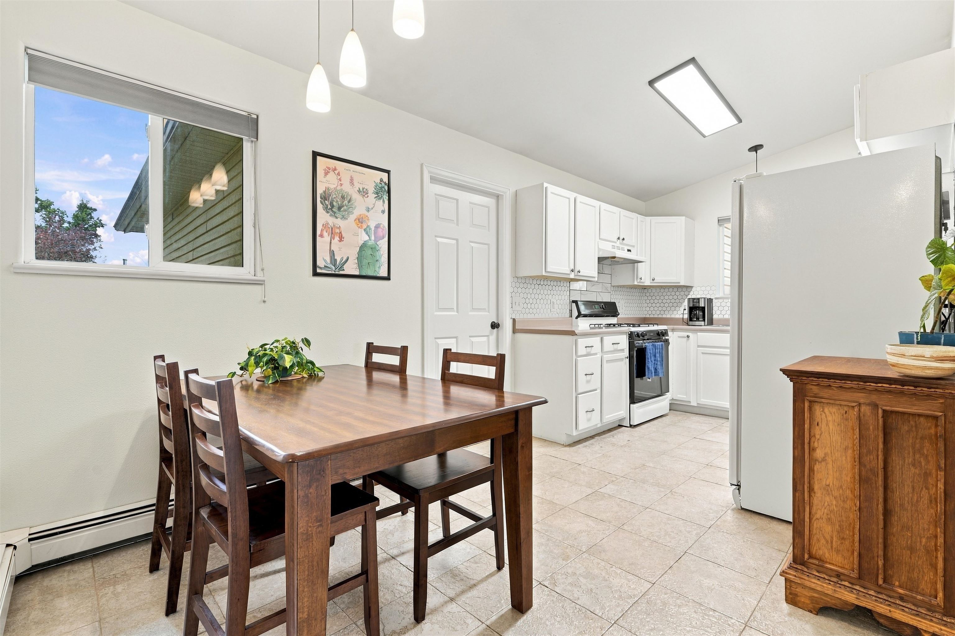 1131 Walnut Street Property Photo 6