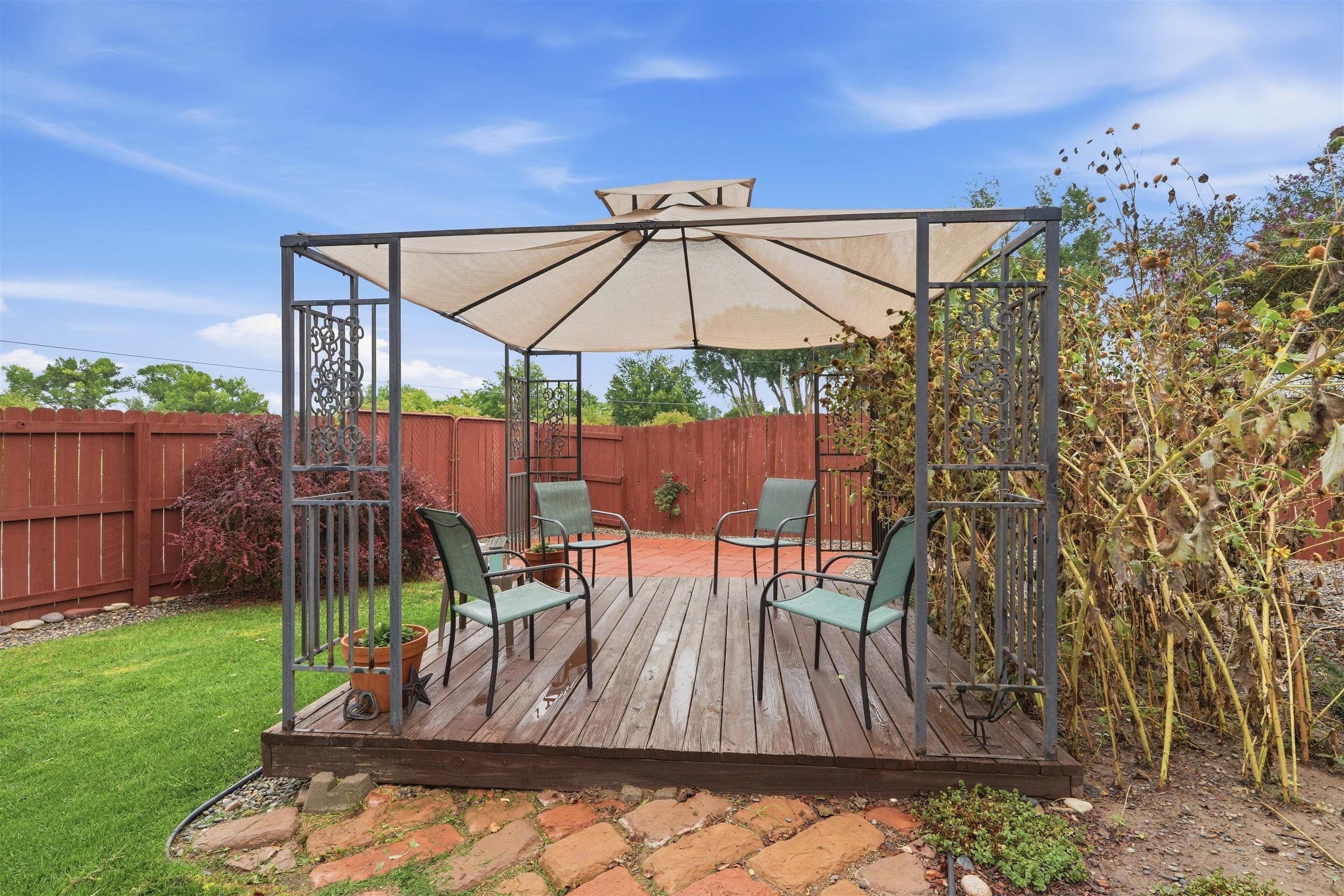 1131 Walnut Street Property Photo 25