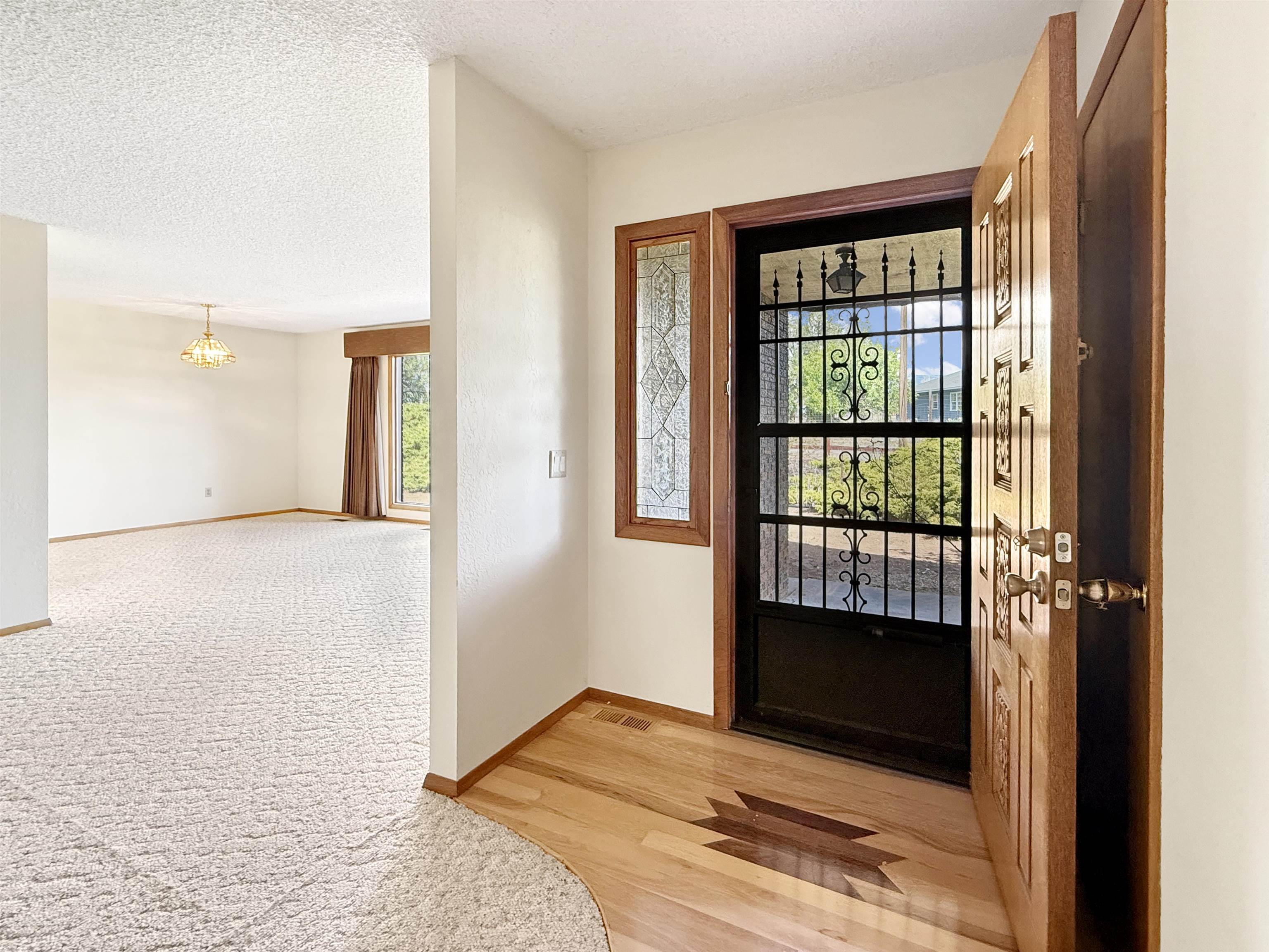 12984 Eckert Estate Road Property Photo 9