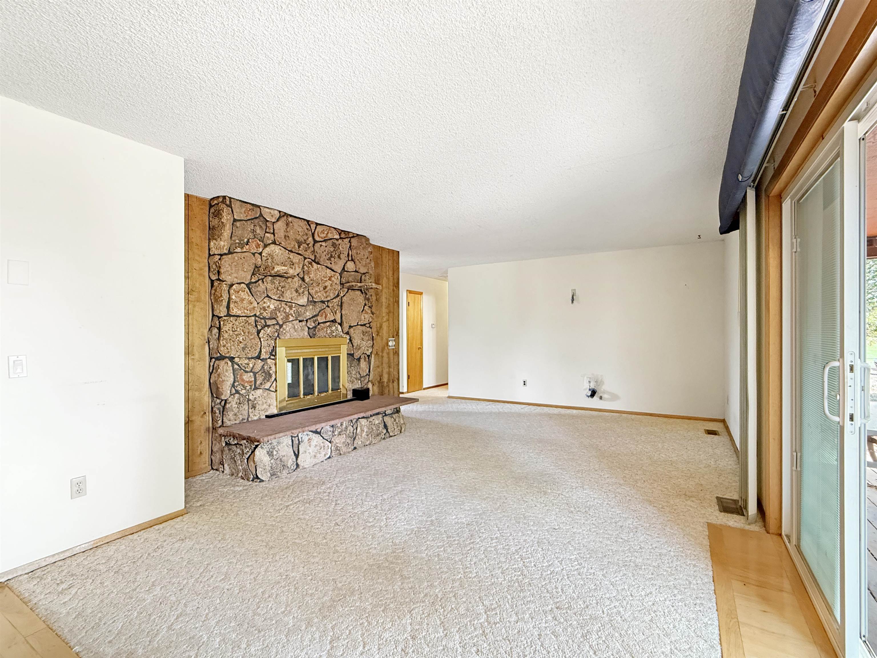 12984 Eckert Estate Road Property Photo 10