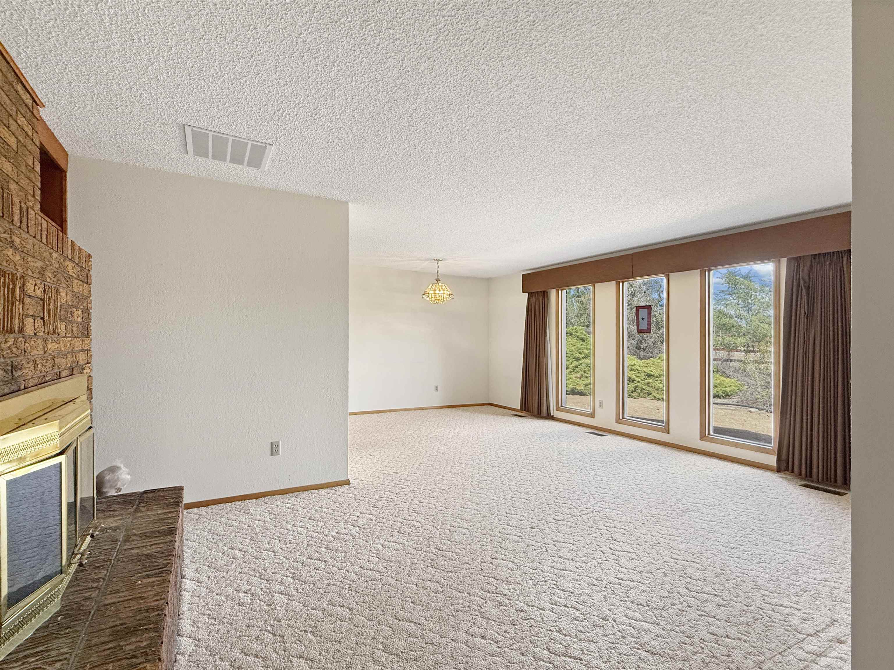 12984 Eckert Estate Road Property Photo 12