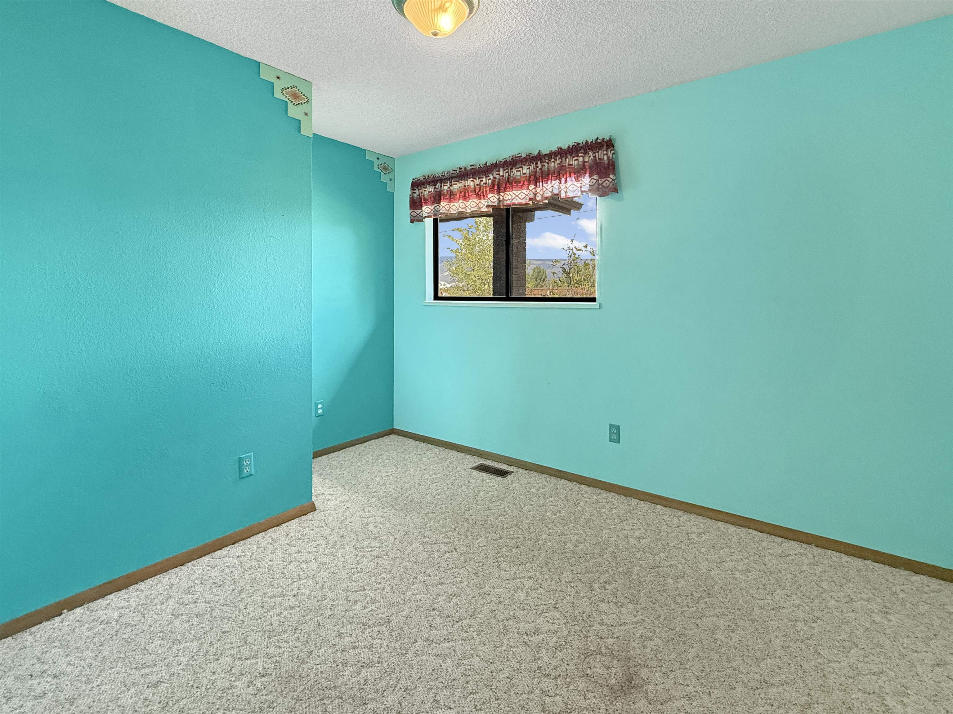 12984 Eckert Estate Road Property Photo 13