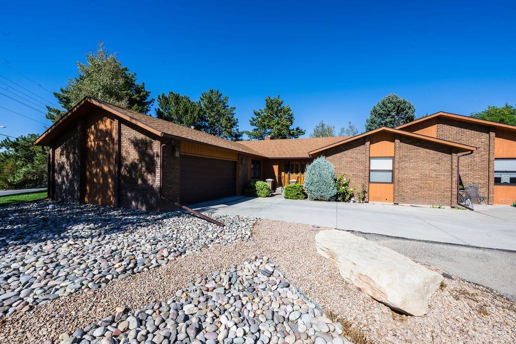 774 27 Road