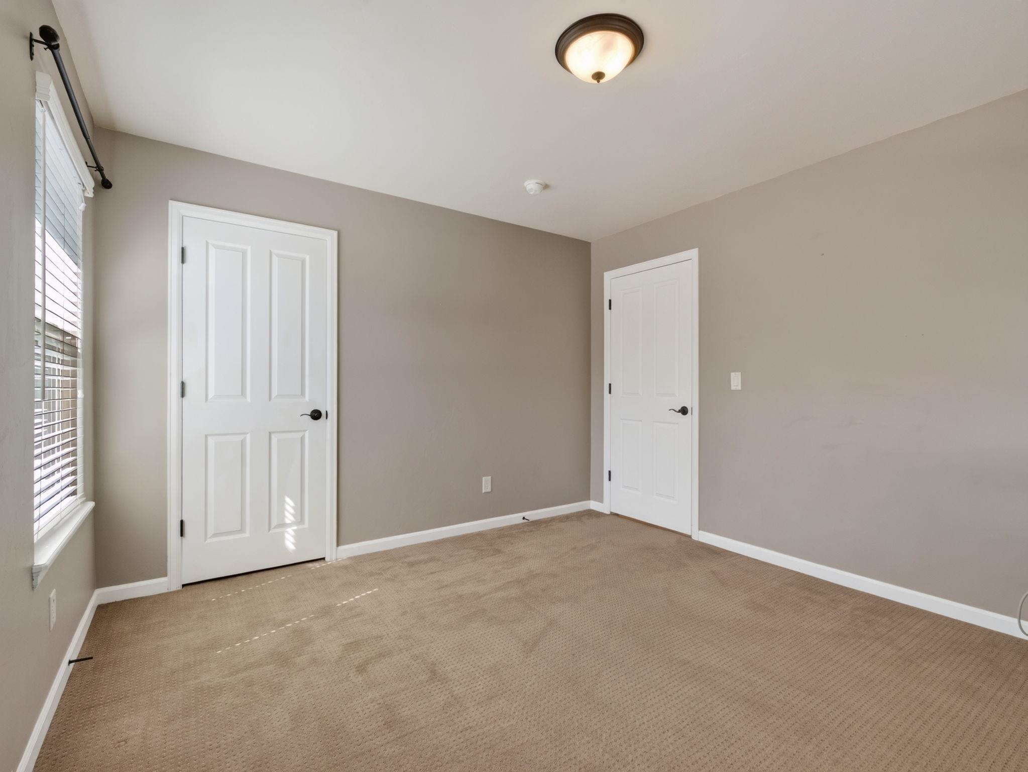 645 Zoe Lane Property Photo 21