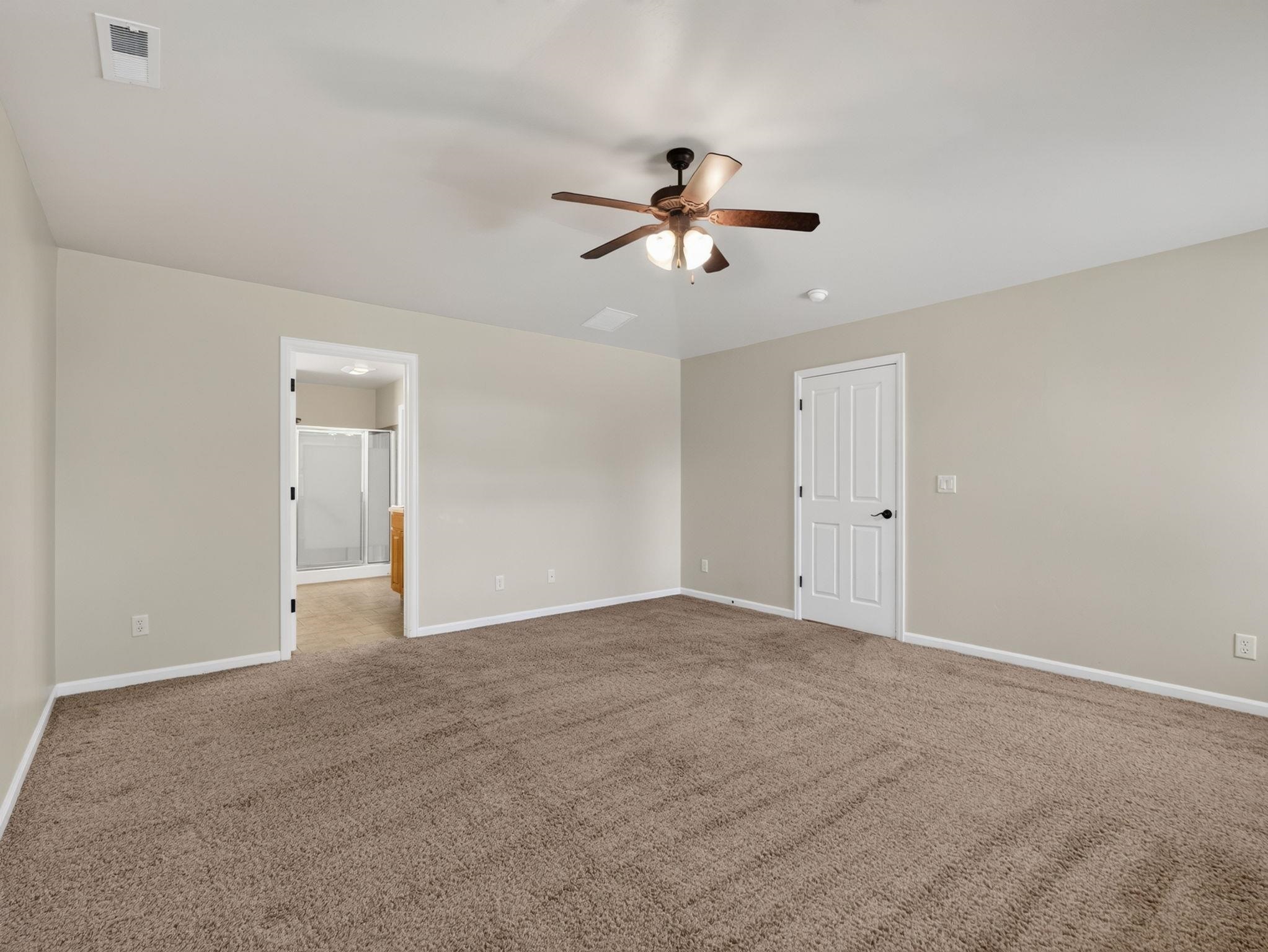 645 Zoe Lane Property Photo 29