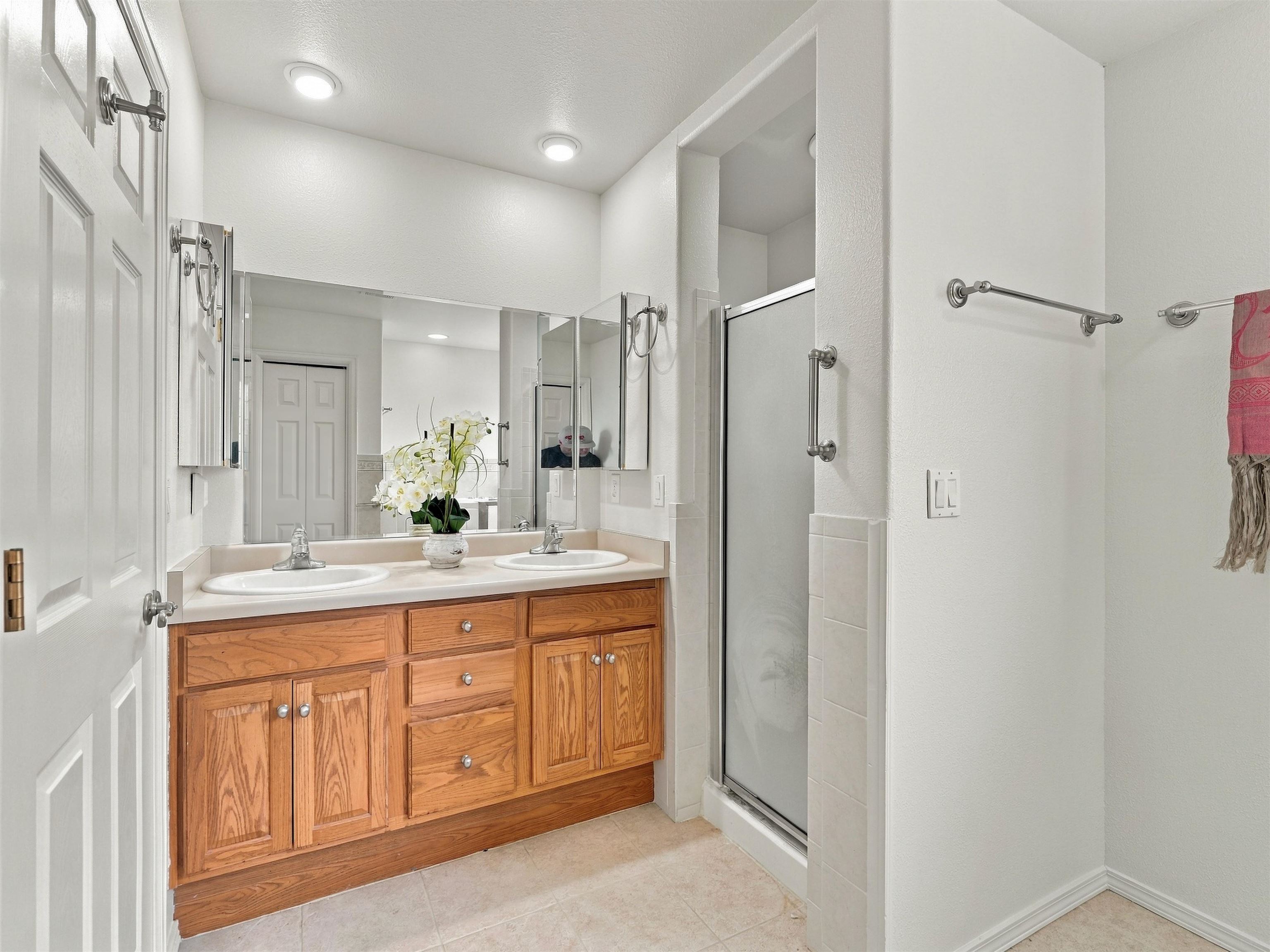 387 Myrrh Street Property Photo 16