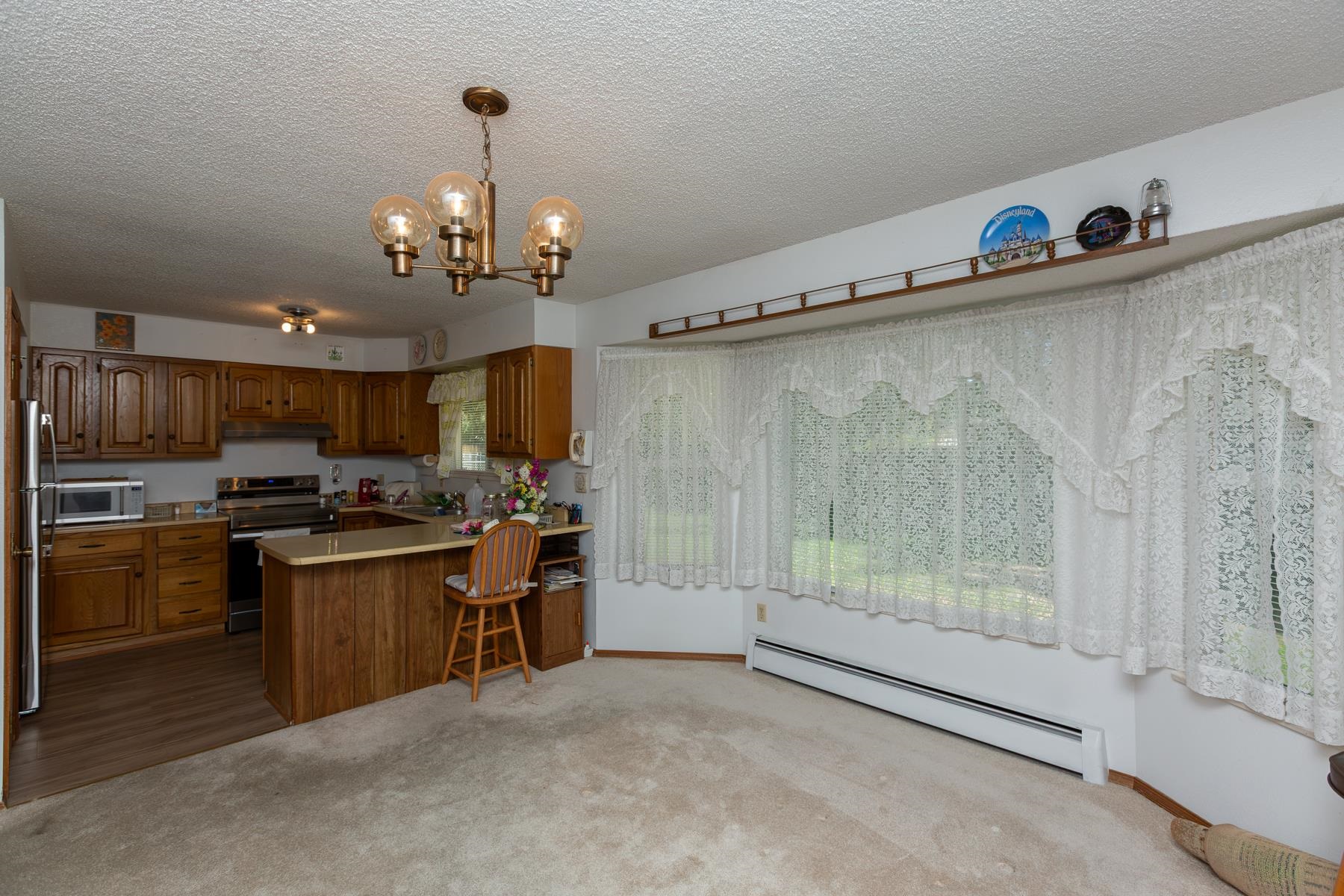 632 E Peace Drive Property Photo 14