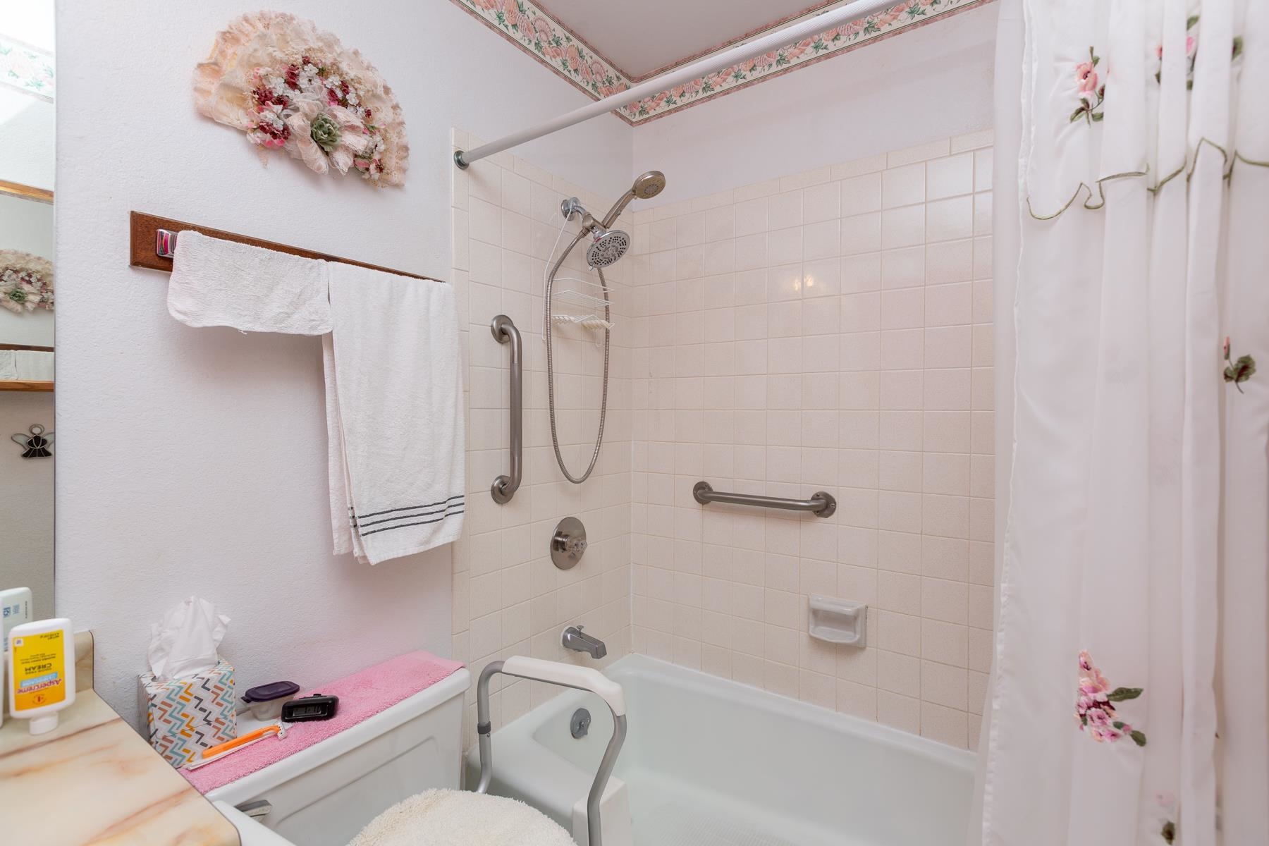 632 E Peace Drive Property Photo 19
