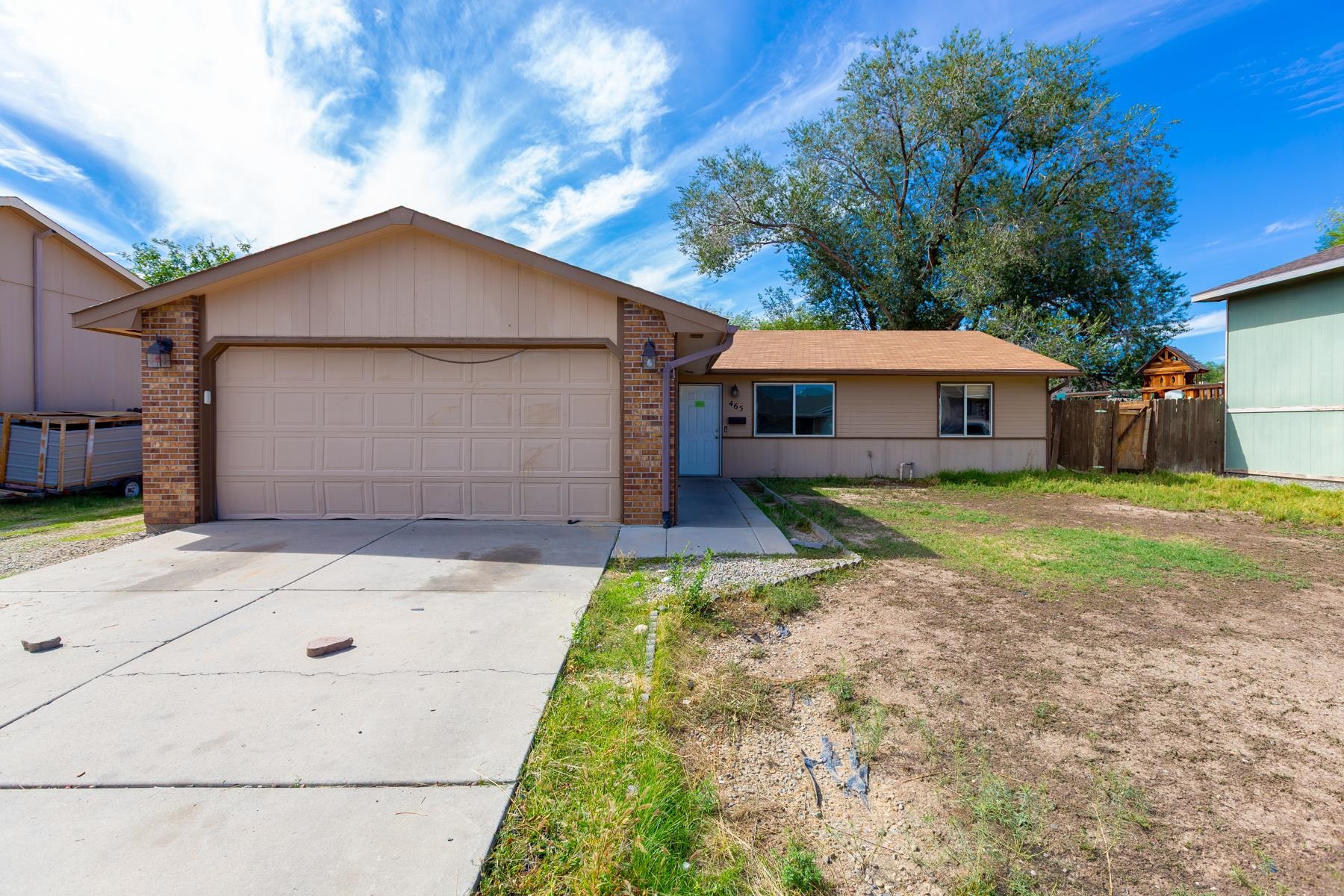 465 Cottonwood Lake Drive Property Photo 1