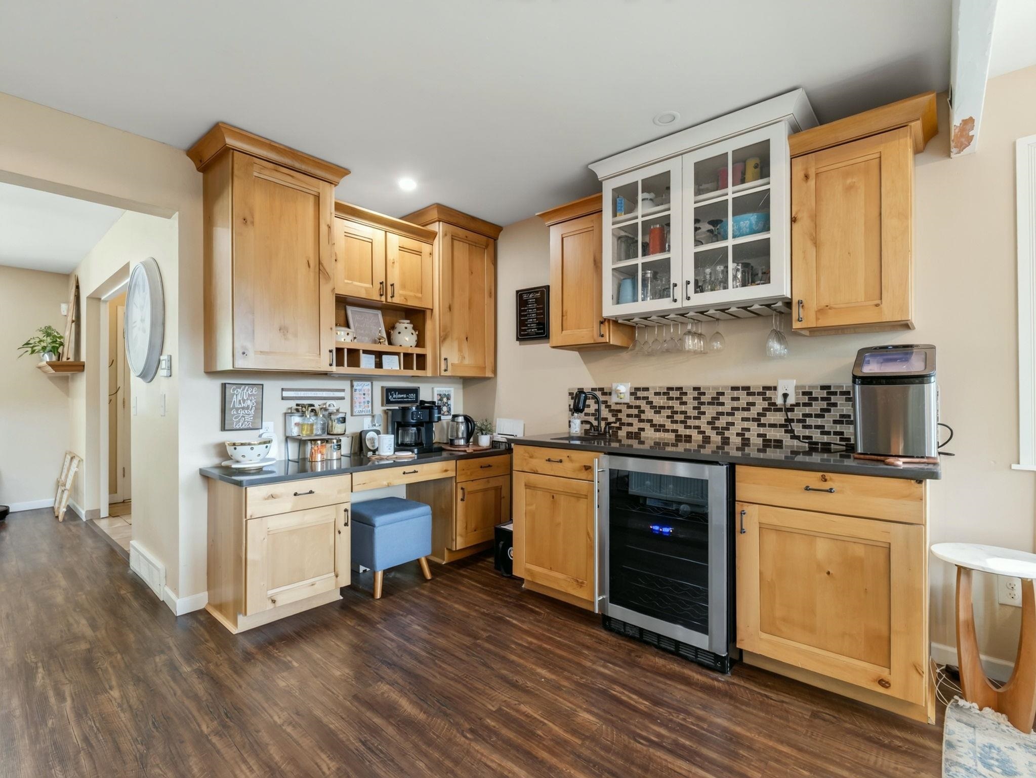 415 Walnut Avenue Property Photo 11