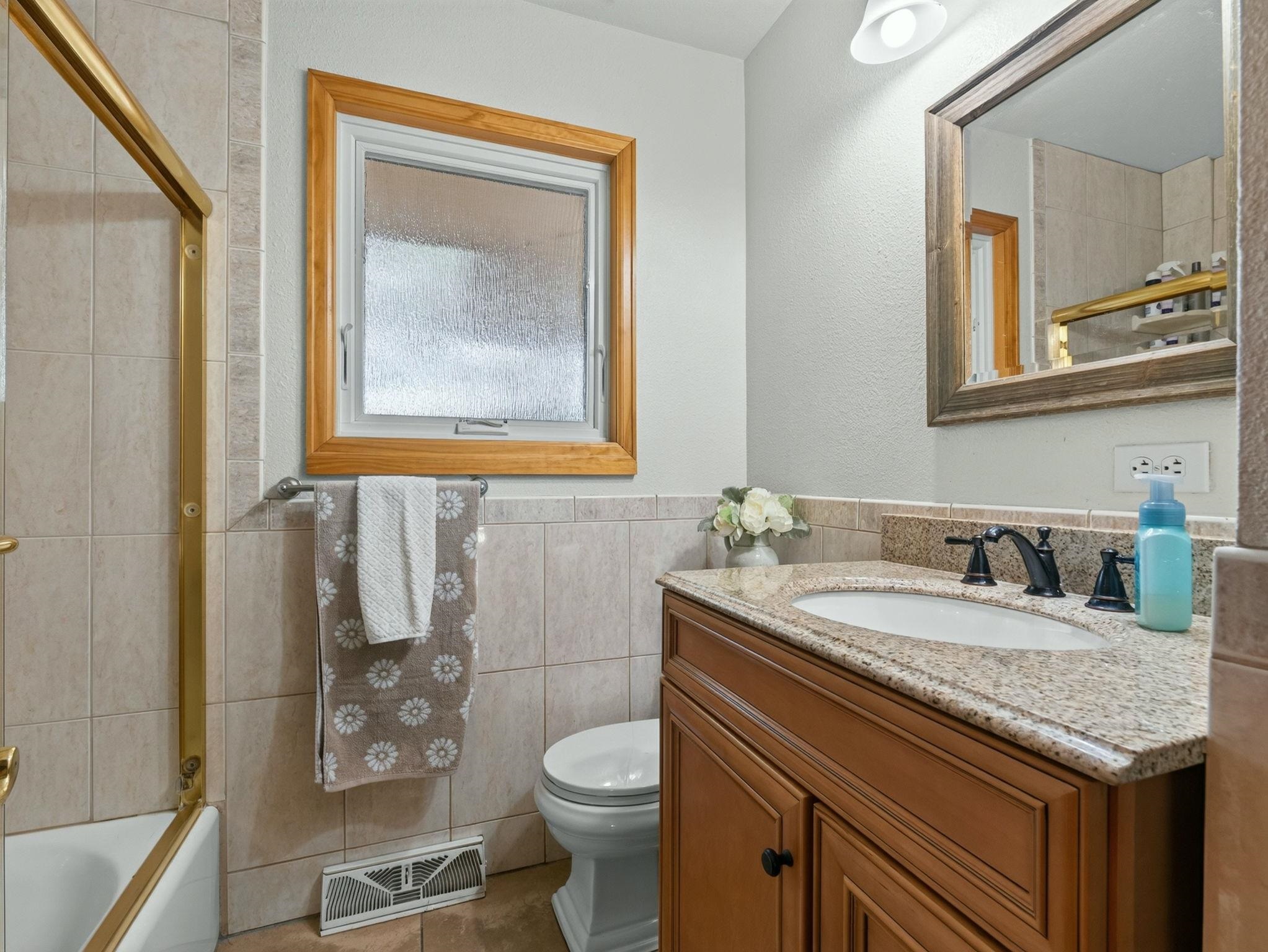 415 Walnut Avenue Property Photo 18