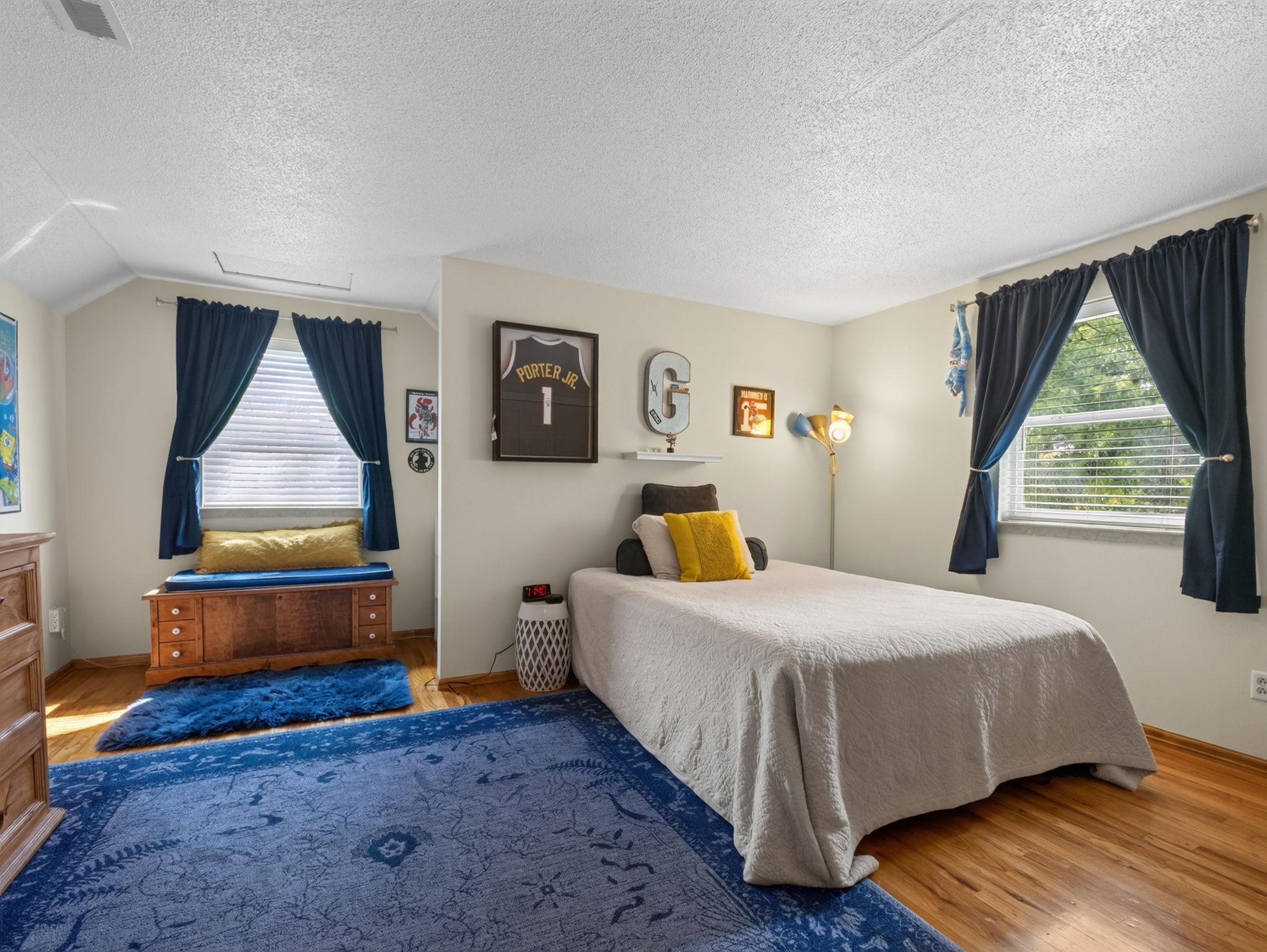 415 Walnut Avenue Property Photo 30