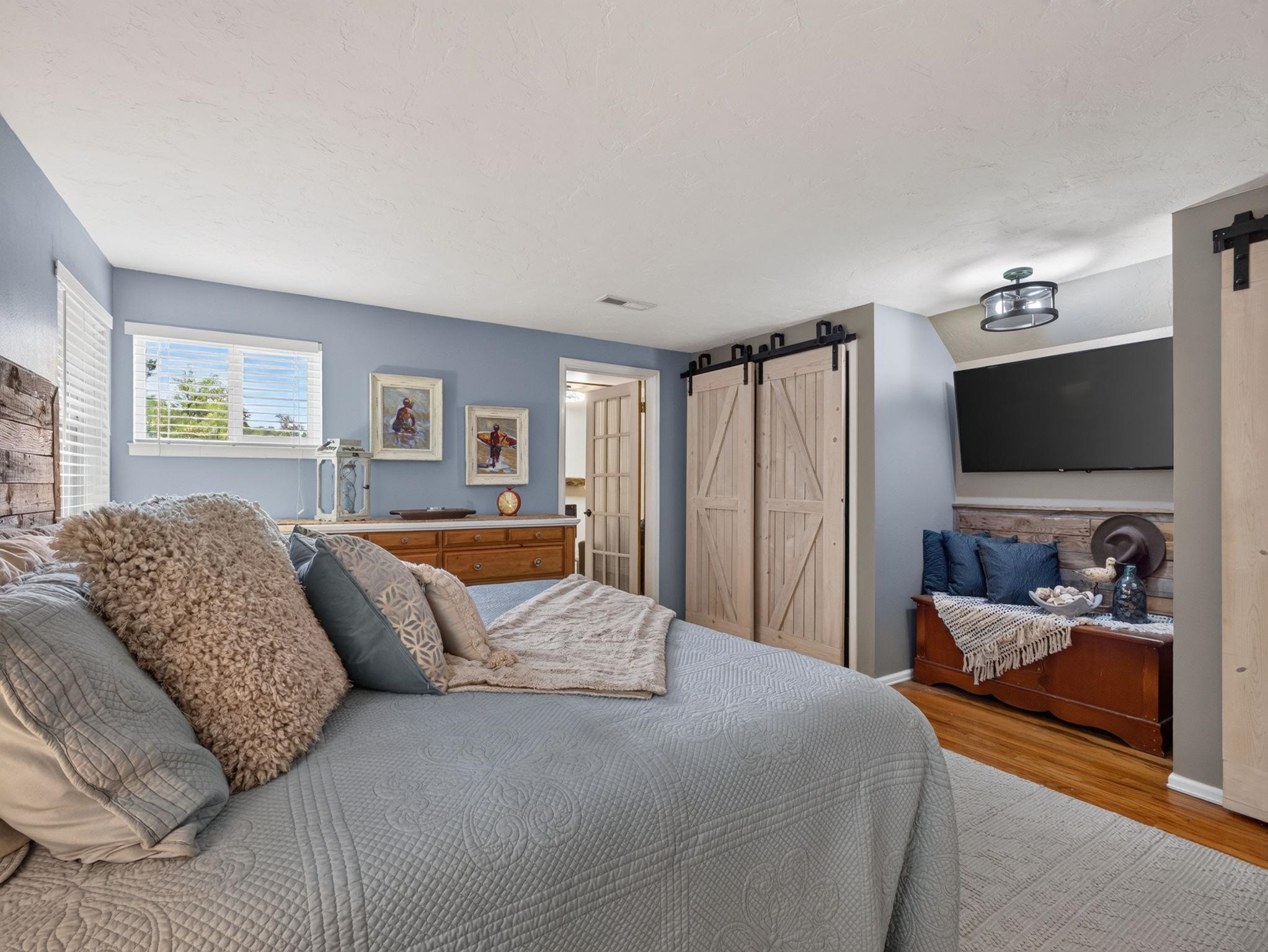 415 Walnut Avenue Property Photo 35
