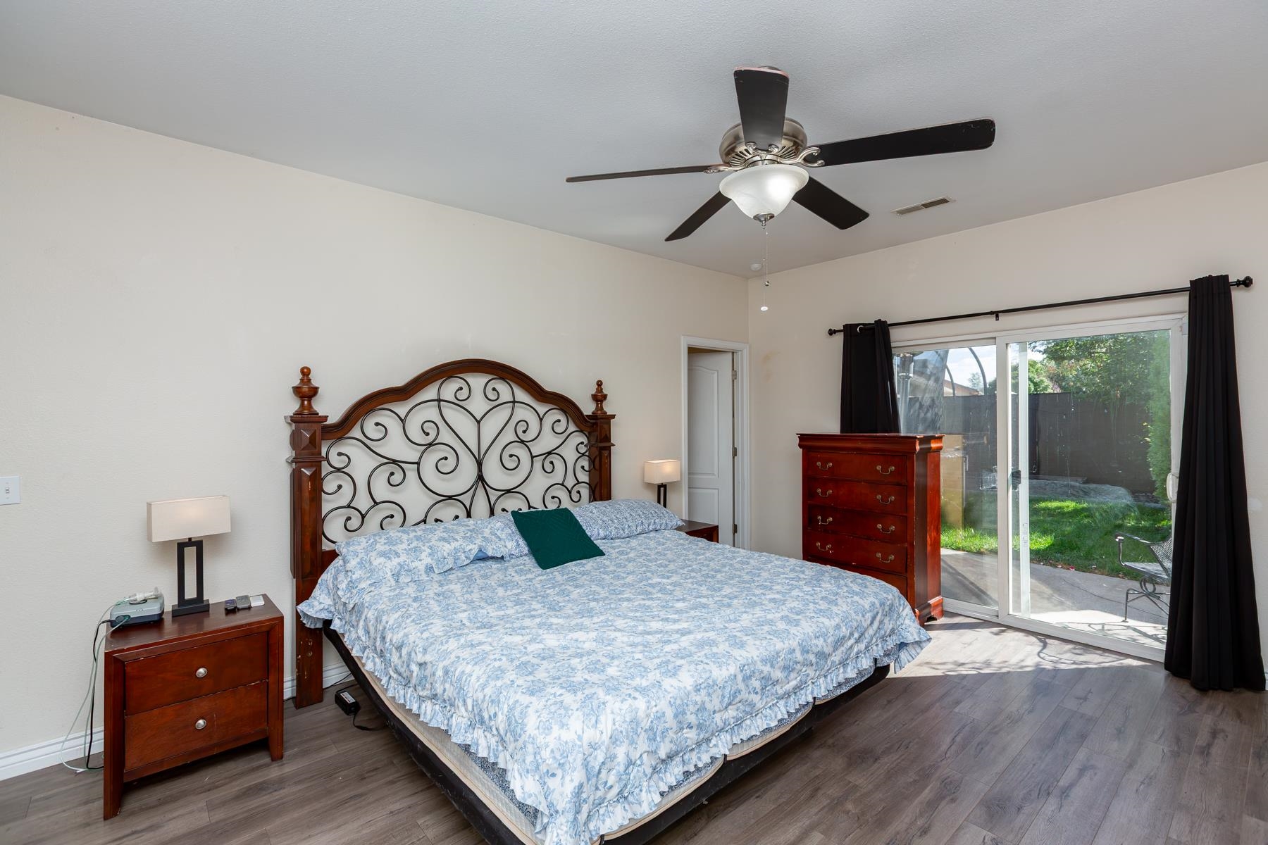 678 Arthur Court Property Photo 19