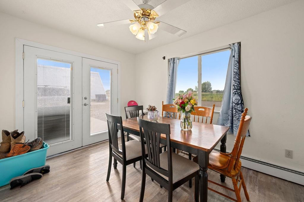 1098 21 1/2 Road Property Photo 5