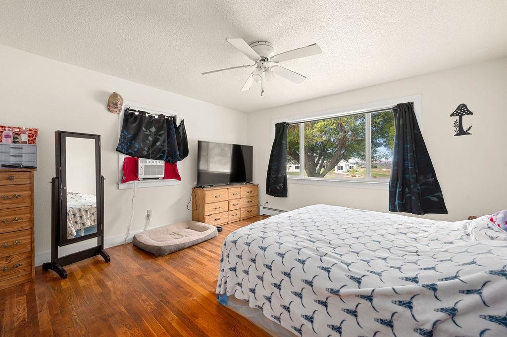 1098 21 1/2 Road Property Photo 15