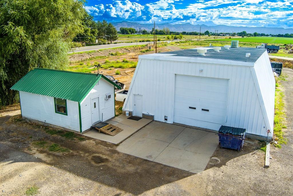 1098 21 1/2 Road Property Photo 25