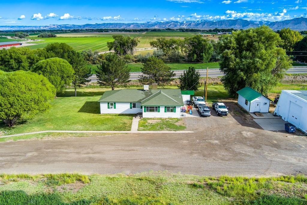 1098 21 1/2 Road Property Photo 26
