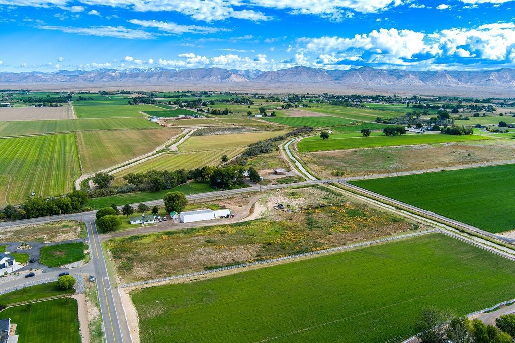 1098 21 1/2 Road Property Photo 28