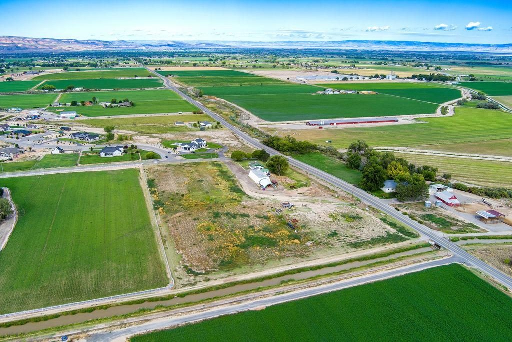 1098 21 1/2 Road Property Photo 30