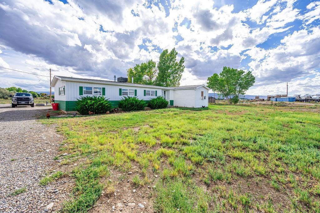 1051 22 1/2 Road Property Photo 5