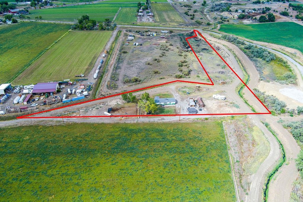 1051 22 1/2 Road Property Photo 29