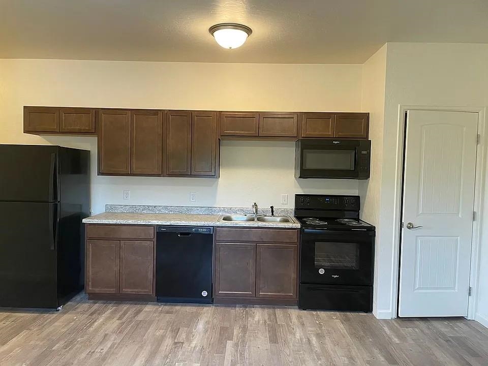 518 28 Road Property Photo 6