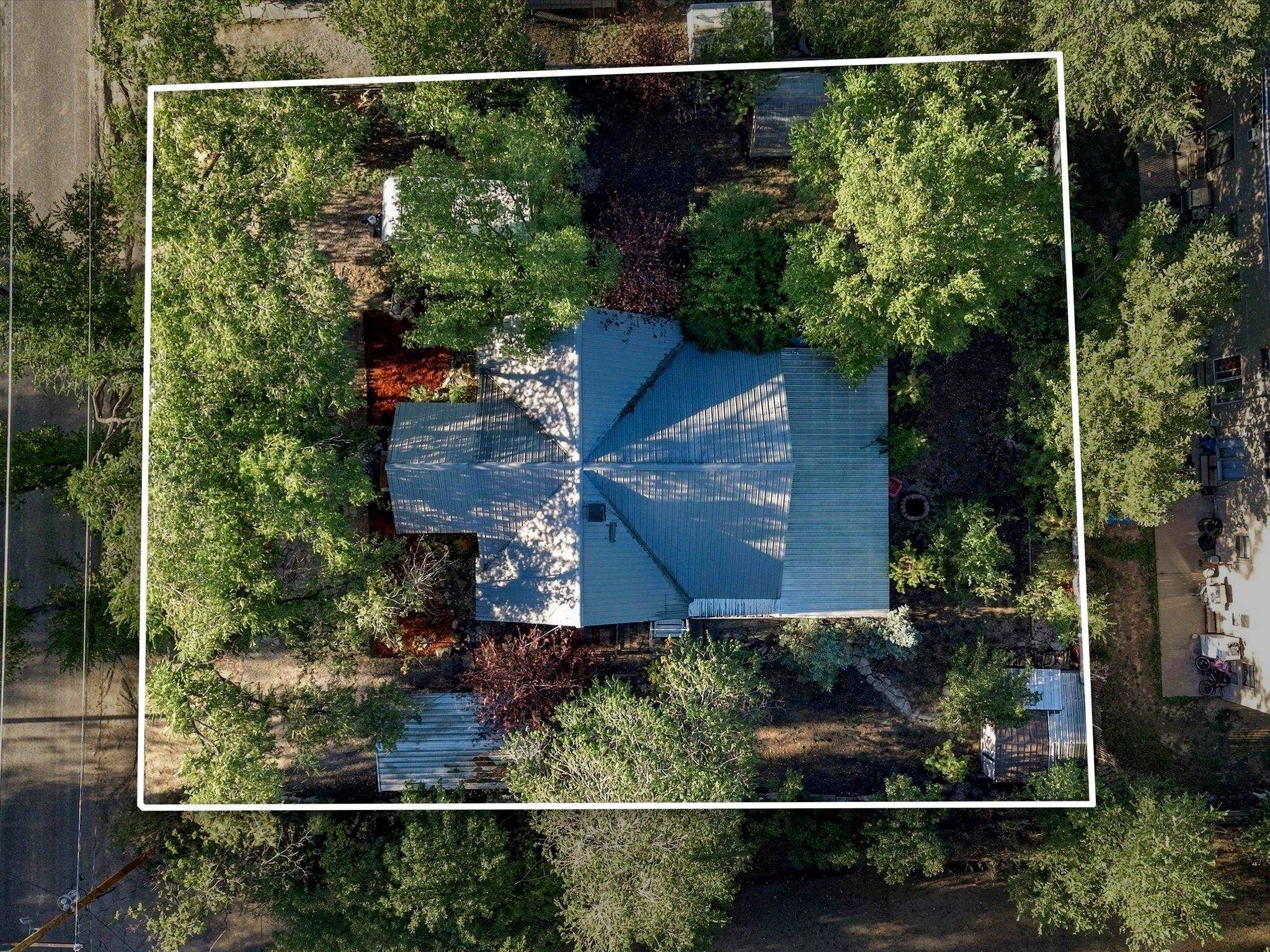 930 Garden Lane Property Photo 38