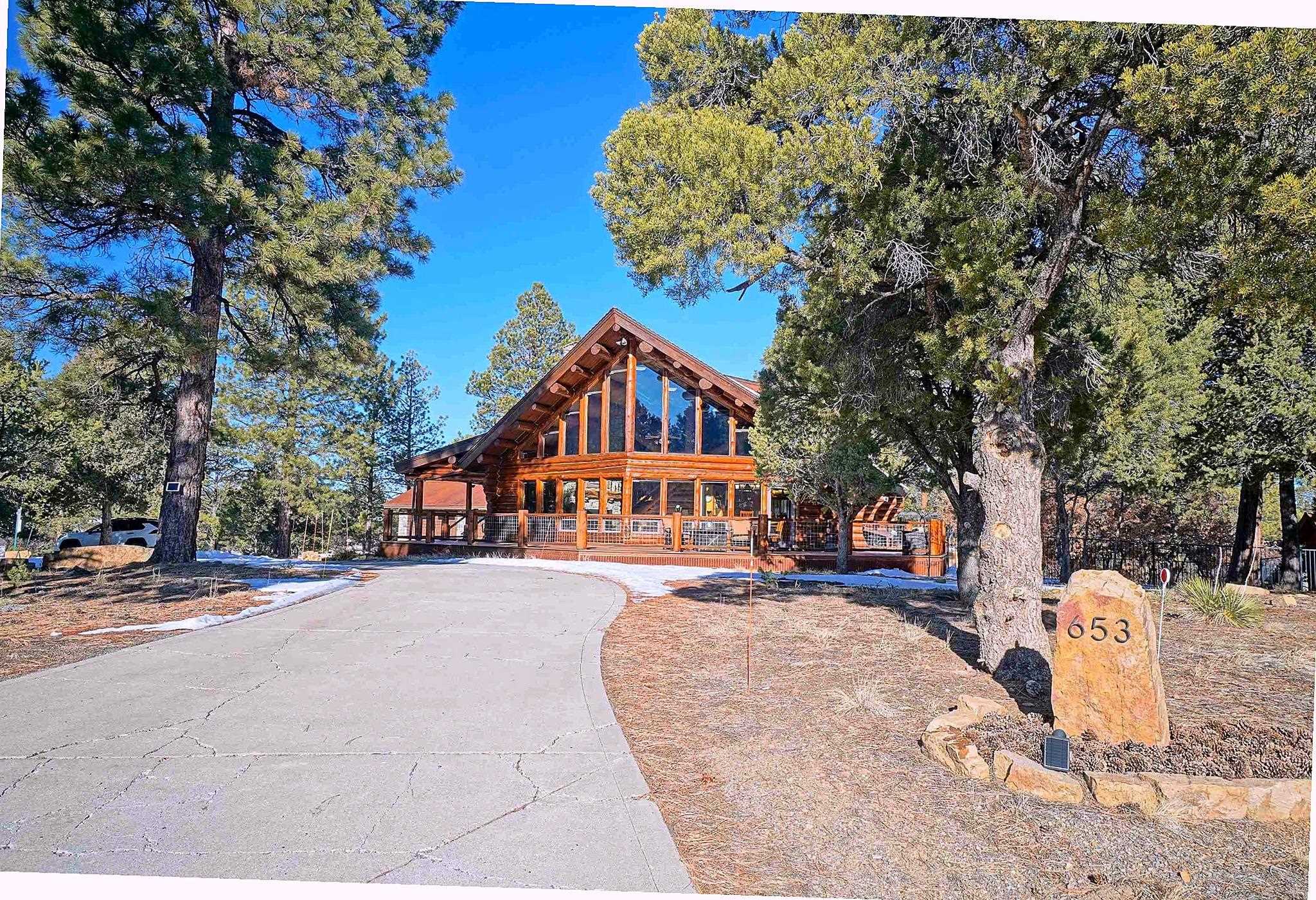 653 Marmot Drive Property Photo 2