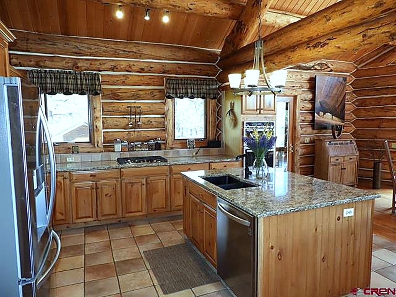 653 Marmot Drive Property Photo 18