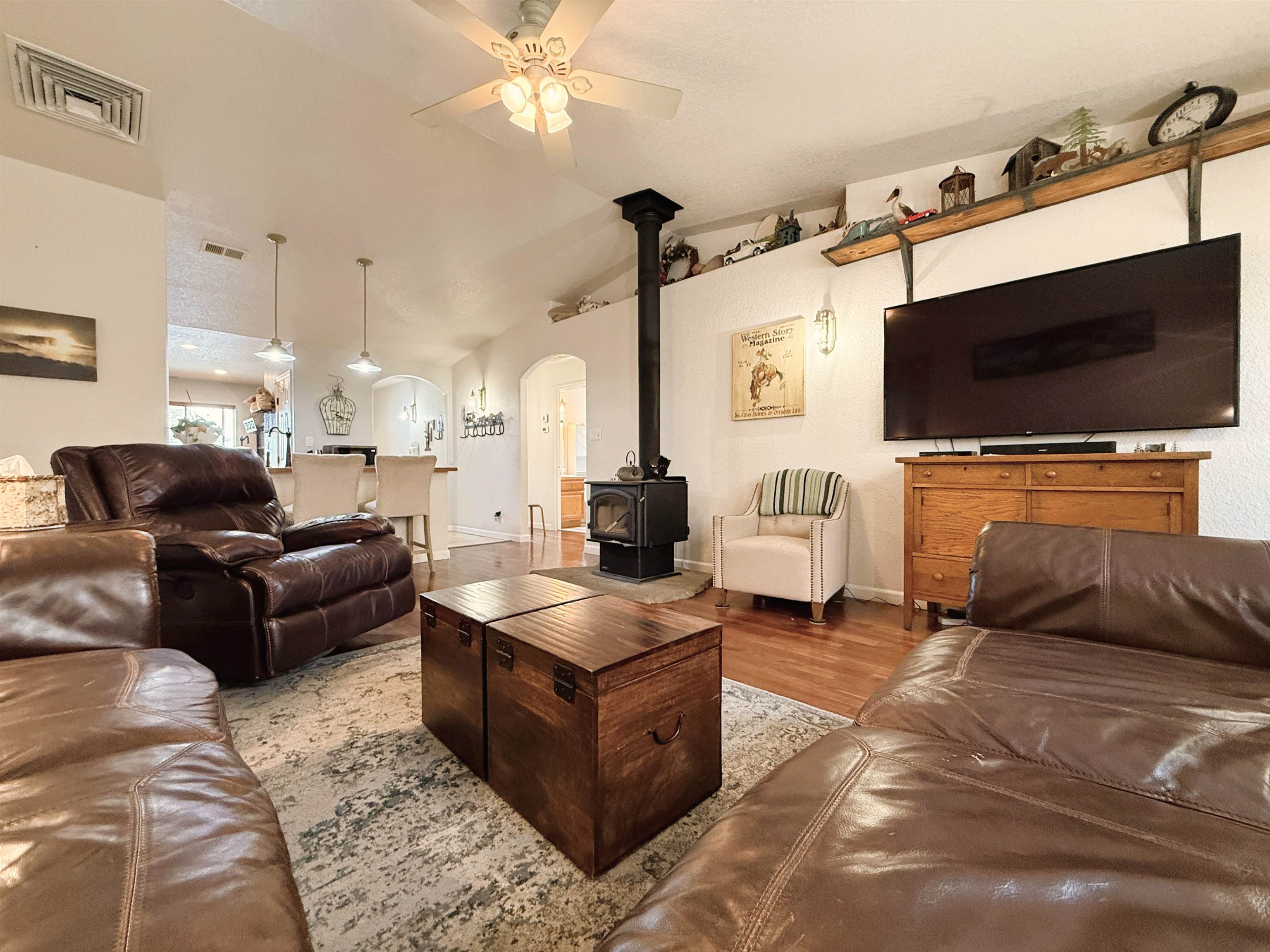 1137 Wolf Creek Court Property Photo 8